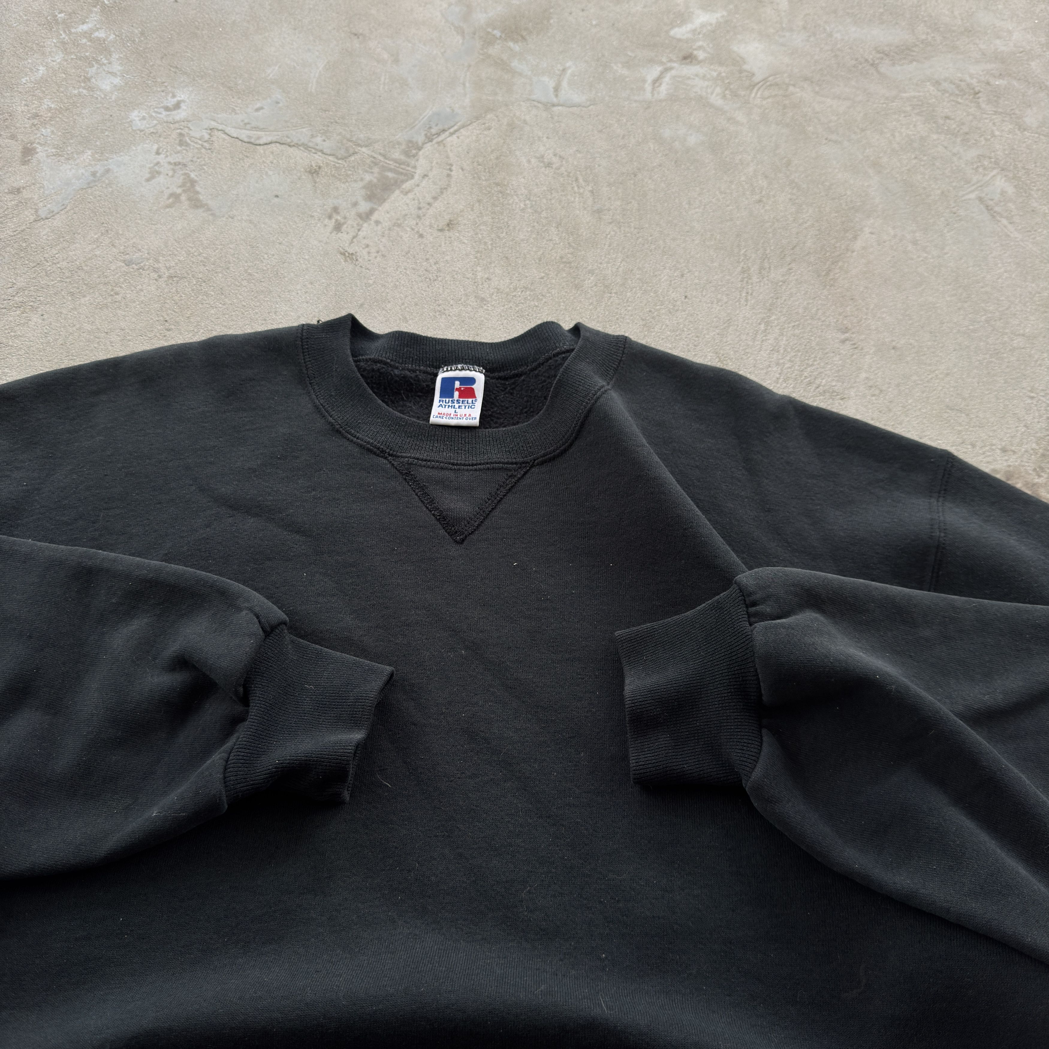 Russell Athletic Vintage 90s Russell Athletic Basic Sweatshirt Size US L / EU 52-54 / 3 - 4 Thumbnail
