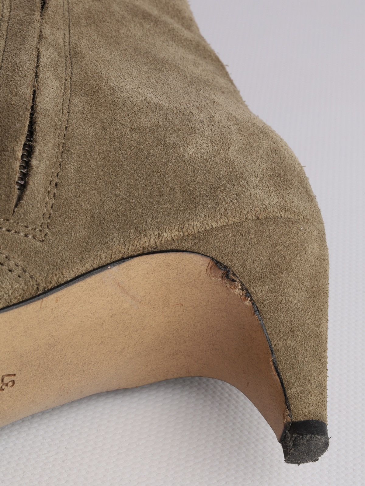 Isabel Marant Isabel Marant Suede Beige Olive Heel Shoes Boots Deone Ankle Size US 7 / IT 37 - 17 Thumbnail