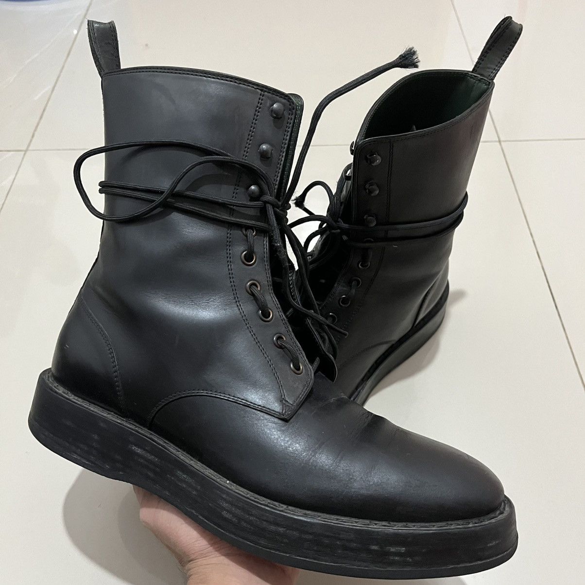 FW2010 BOTTEGA VENETA COMBAT CREEPER HORSE LEATHER BOOTS