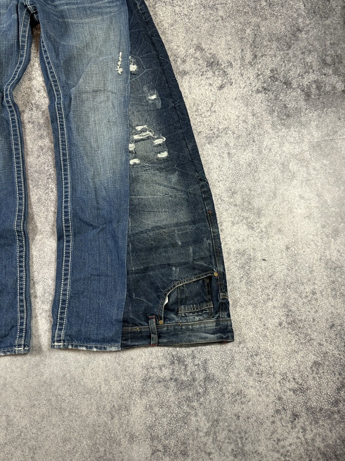 True Religion Y2K vintage true religion jeans denim Streetwear casual hype Size US 31 - 3 Thumbnail