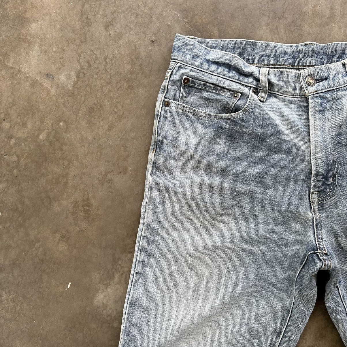 Japanese Brand Vintage Japanese Lightwash Distressed Denim Jean Pant W31 Size US 31 - 4 Thumbnail