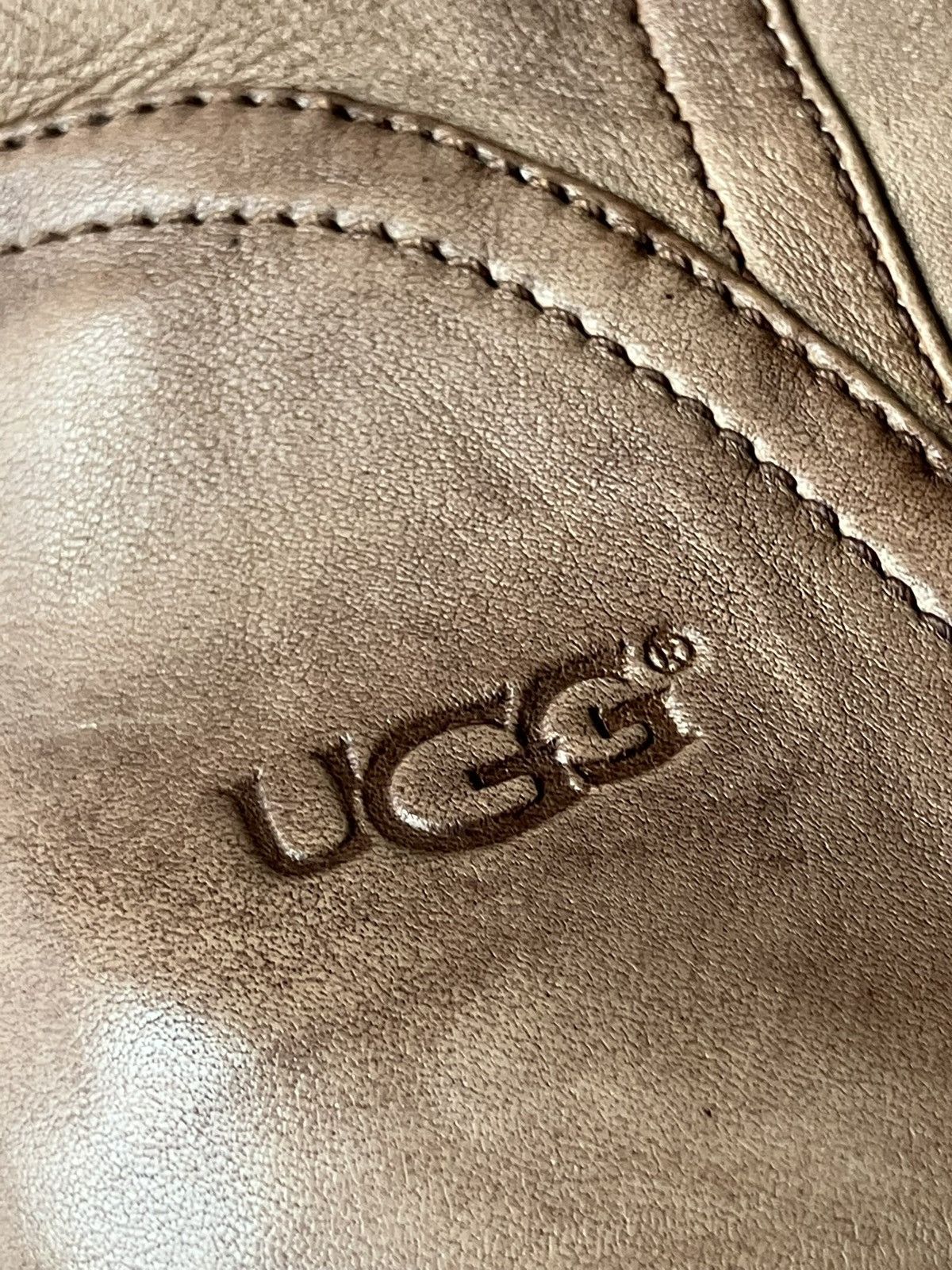 Ugg UGG Soft Leather Mid-Calf Boots in Camel Colour Size US 9 / IT 39 - 20 Thumbnail