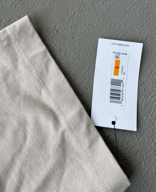 Calvin Klein Calvin Klein Jeans Tee NWT Size S Size US S / EU 44-46 / 1 - 2 Thumbnail