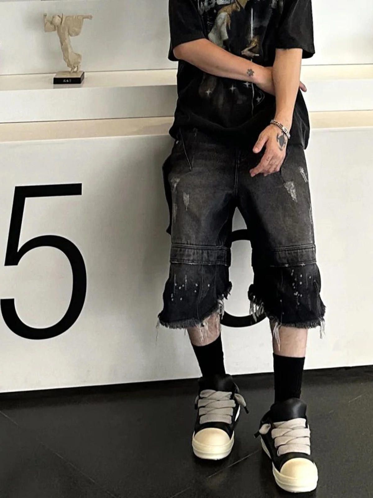Other Black Distressed Baggy Denim Shorts, Frayed Hem Shorts Size US 34 / EU 50 - 3 Thumbnail