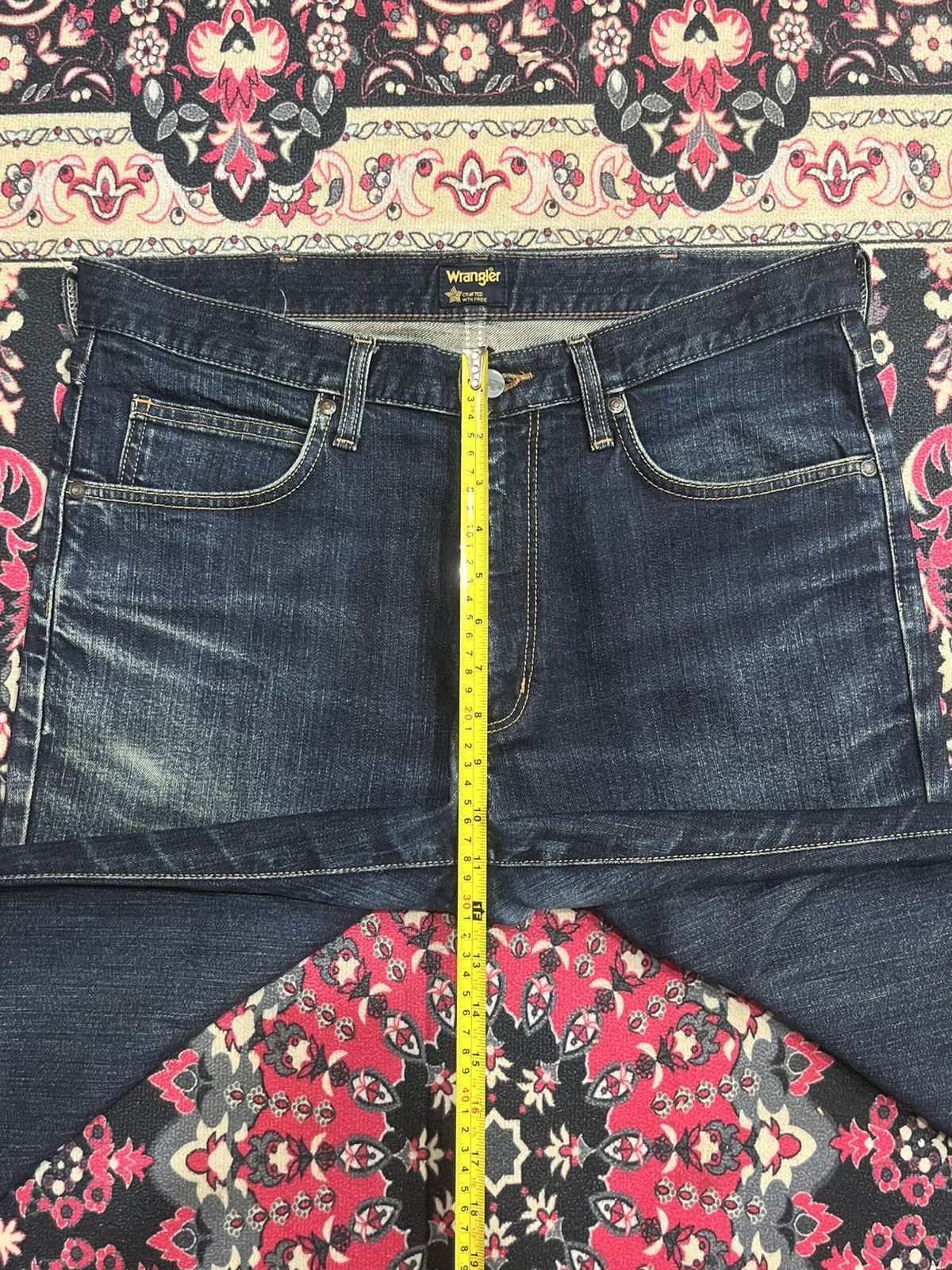 Wrangler Vintage Wrangler Dark Blue Washed Straight Leg Jeans Size US 33 - 14 Thumbnail
