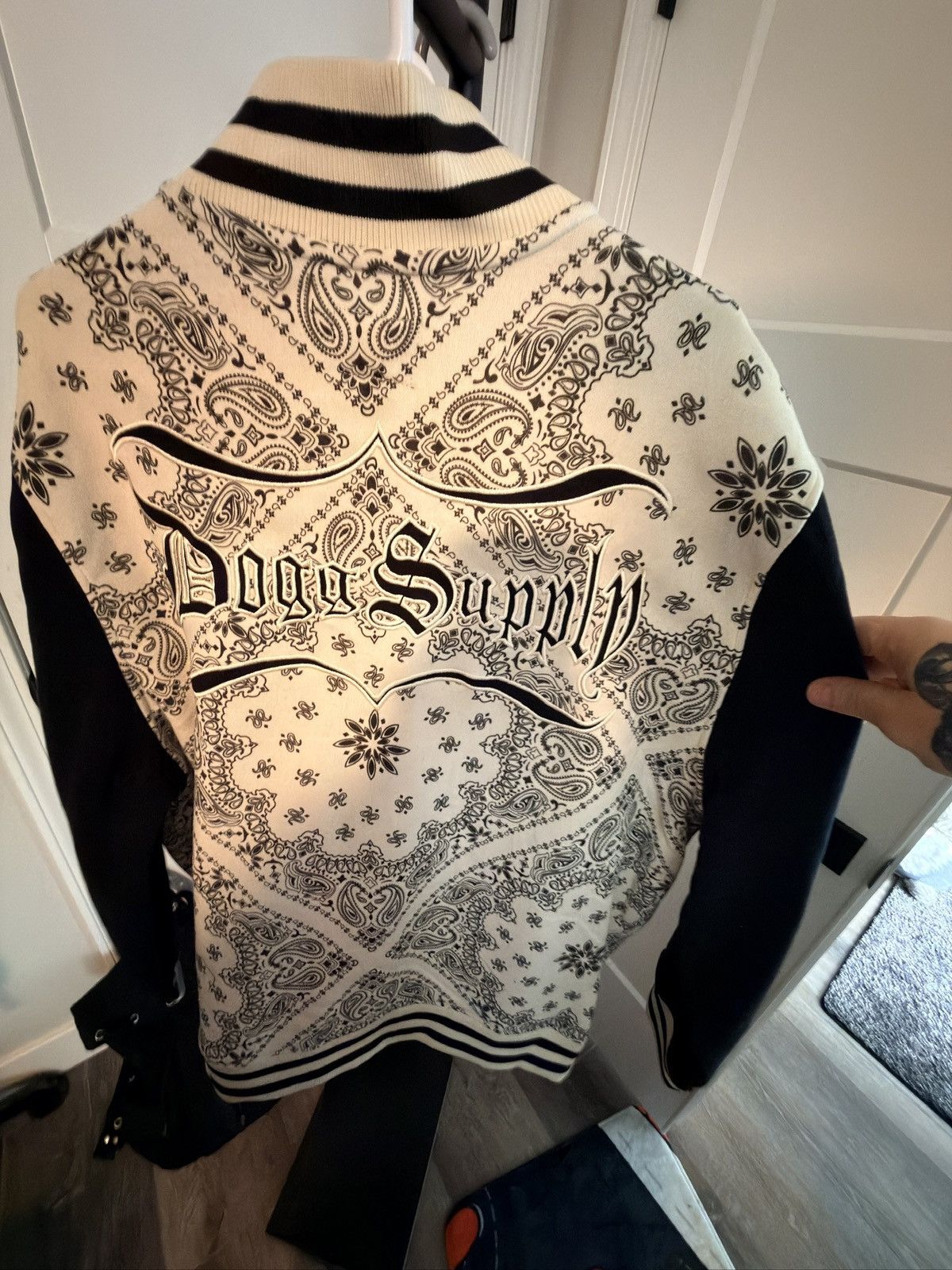Snoop Dogg Dogg supply caot Size US XXL / EU 58 / 5 - 3 Thumbnail