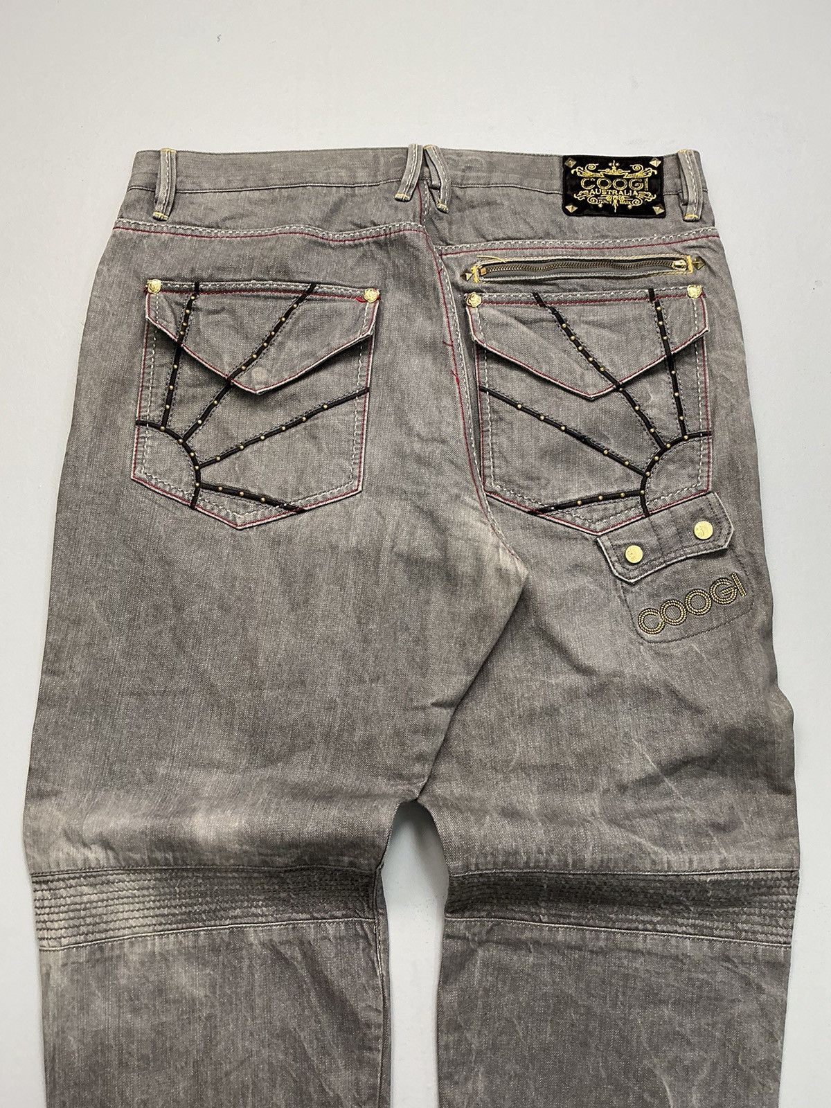 Coogi Vintage Coogi crazy patterns embroidered denim pant Size US 42 / EU 58 - 13 Thumbnail