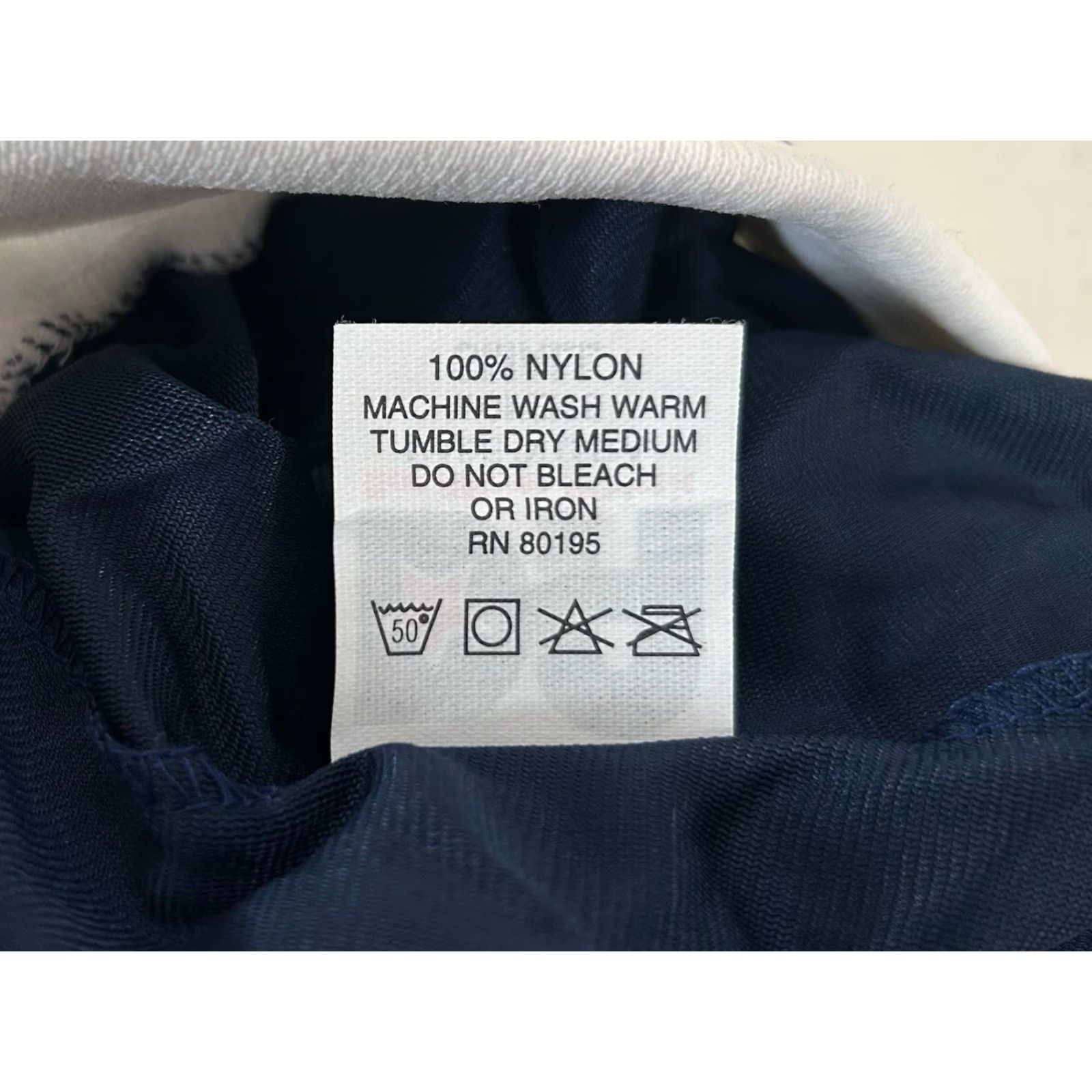 Vintage VINTAGE Alleson Athletic dazzle basketball shorts Womens S Blue NYLON 12" rise 7" inseam NWOT USA 90s Size 28" / US 6 / IT 42 - 5 Thumbnail
