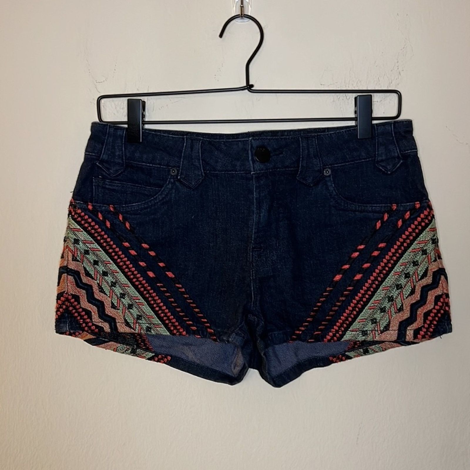Bdg BDG Multi-colored Embroidered Denim Shorts Size 27 Size 27" / US 4 / IT 40 - 2 Thumbnail