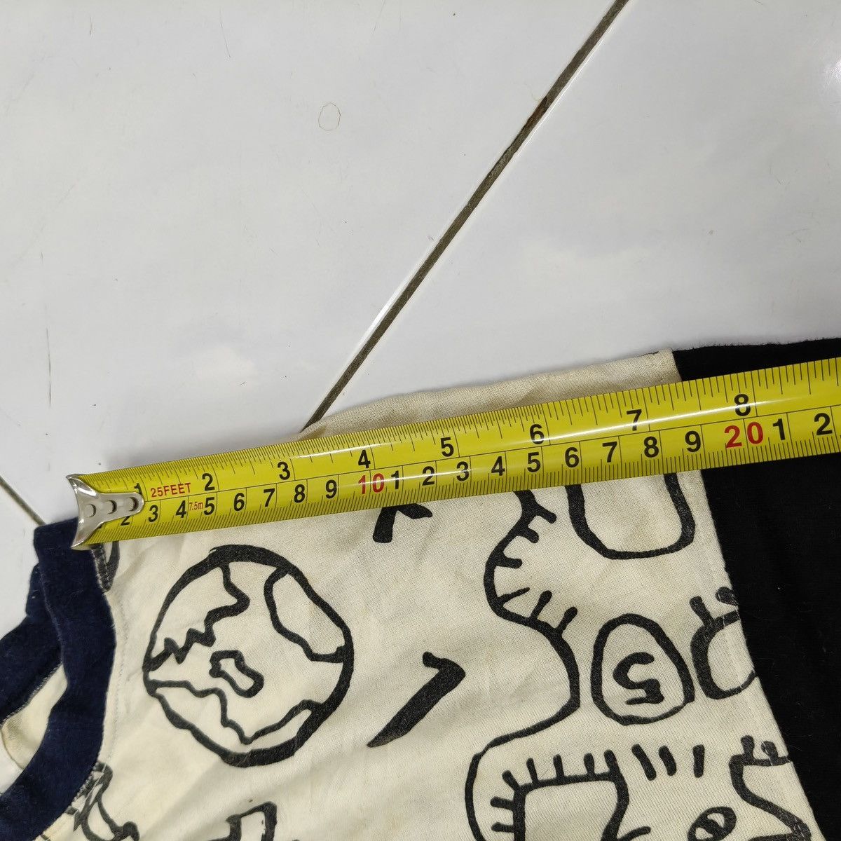 Jean Charles De Castelbajac Vintage Jean-Charles de CASTELBAJAC Art Tshirt Size US M / EU 48-50 / 2 - 17 Thumbnail