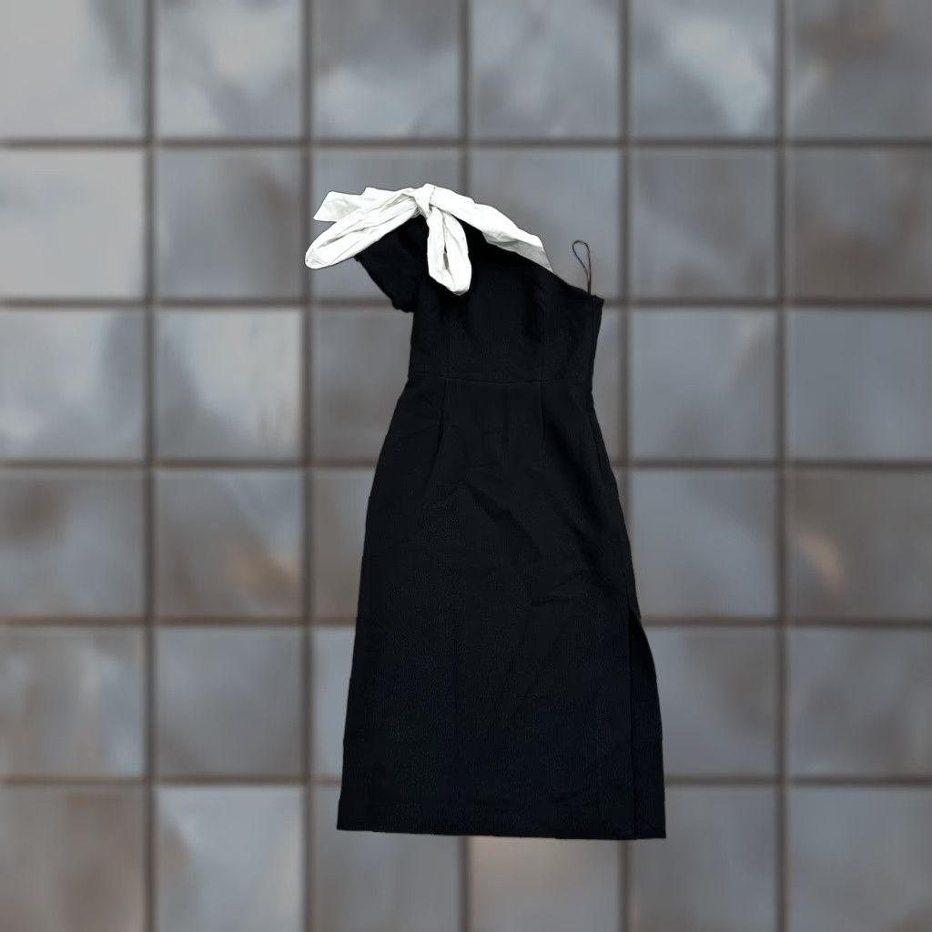 Vintage VINTAGE Rebecca Vallance Natalia One Sleeve Midi Black White Bow Size 6US Women Dress Midi Bow Black White 6US Womens Size M / US 6-8 / IT 42-44 - 1 Thumbnail