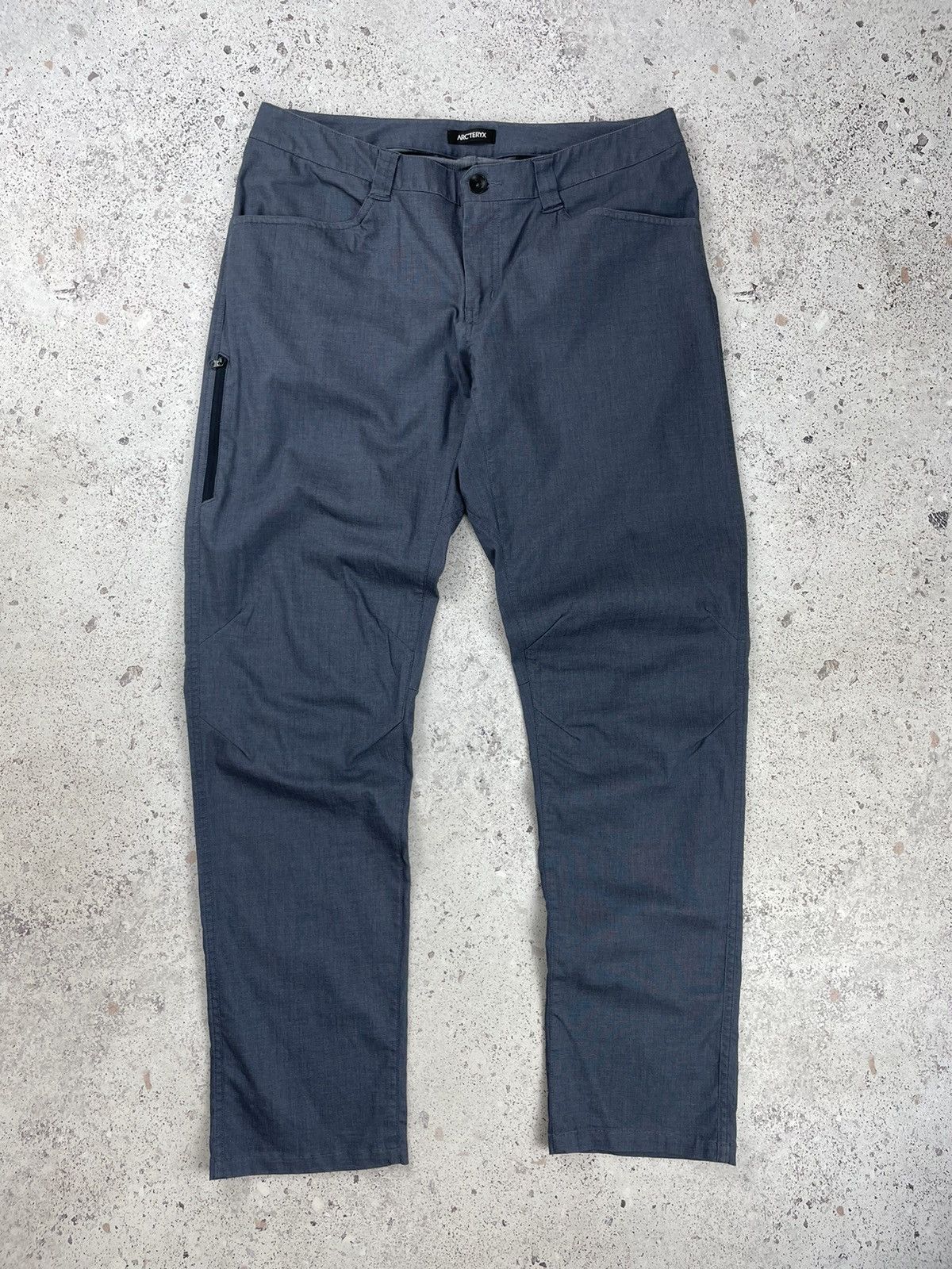 image of Arcteryx x Outdoor Life Arc’Teryx A2B Commuter Reflective Pants Gorpcore in Blue, Men's (Size 36)