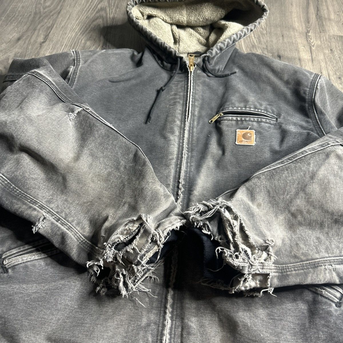 Carhartt Carhartt j141 sherpa lined distressed work jacket Size US XL / EU 56 / 4 - 5 Thumbnail