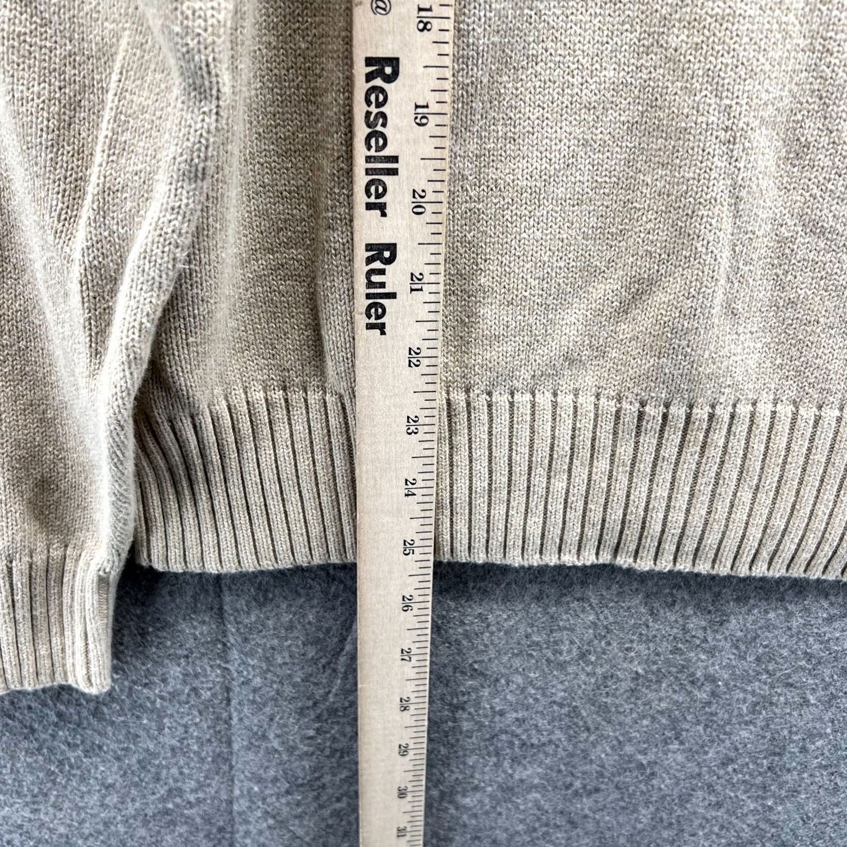 Tommy Hilfiger VINTAGE Tommy Hilfiger Sweater Mens M Khaki Crewneck Fleece Pullover Beige Tan Logo Striped? (Note: Original lacked stripes; adjust to exact terms.) Size US M / EU 48-50 / 2 - 4 Thumbnail