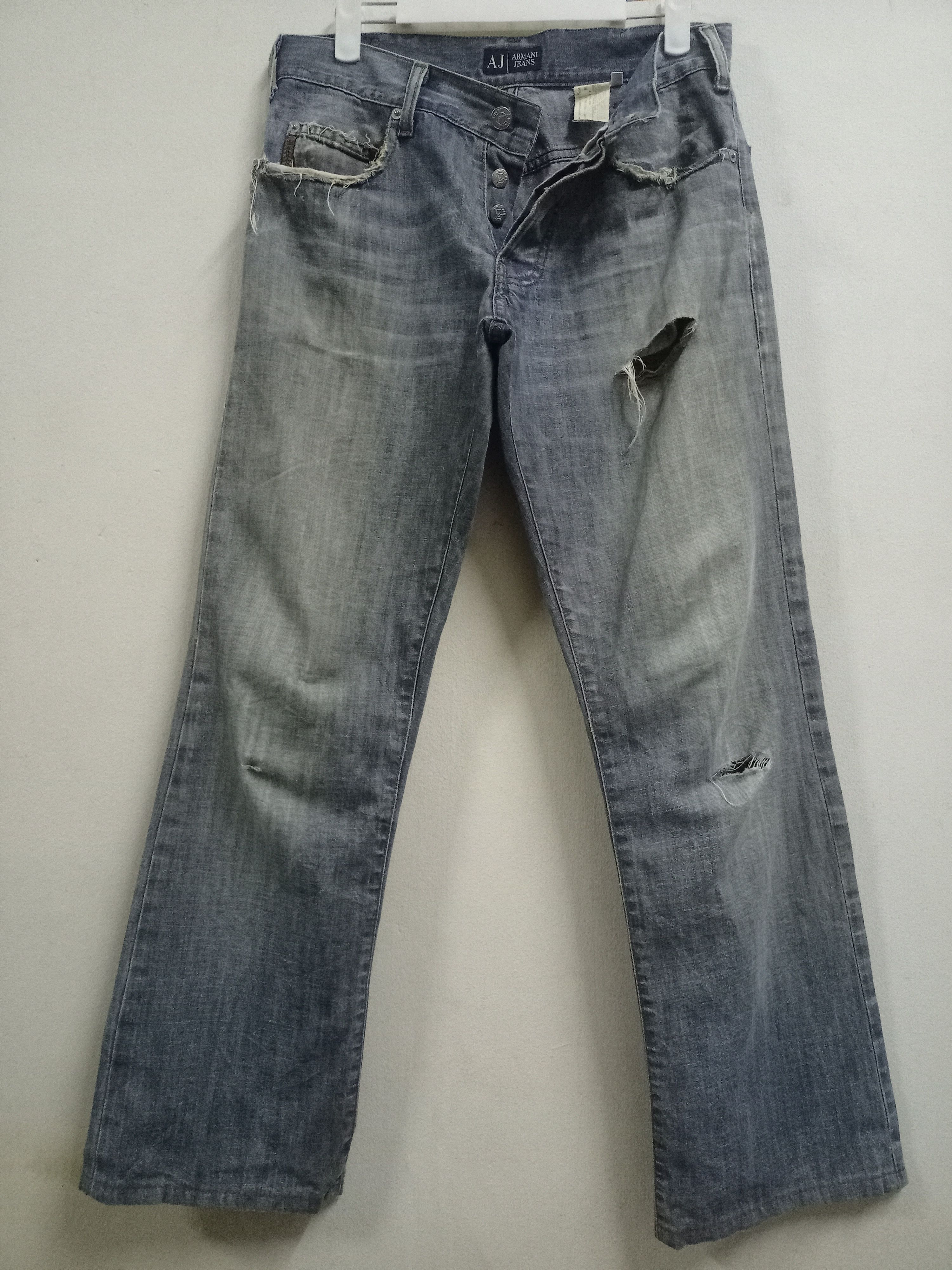Armani Vintage Armani Distressed Flare Jeans Size US 30 / EU 46 - 1 Thumbnail