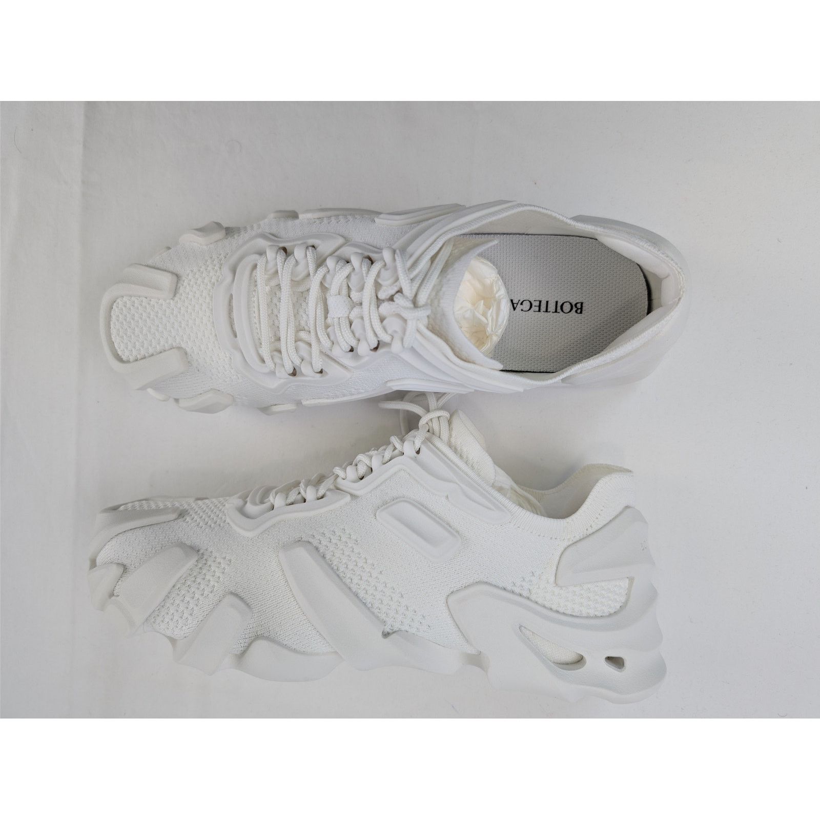 Bottega Veneta o1rshd1 Flex Low Top Sneakers in Optic White Size US 9 / EU 42 - 1 Thumbnail