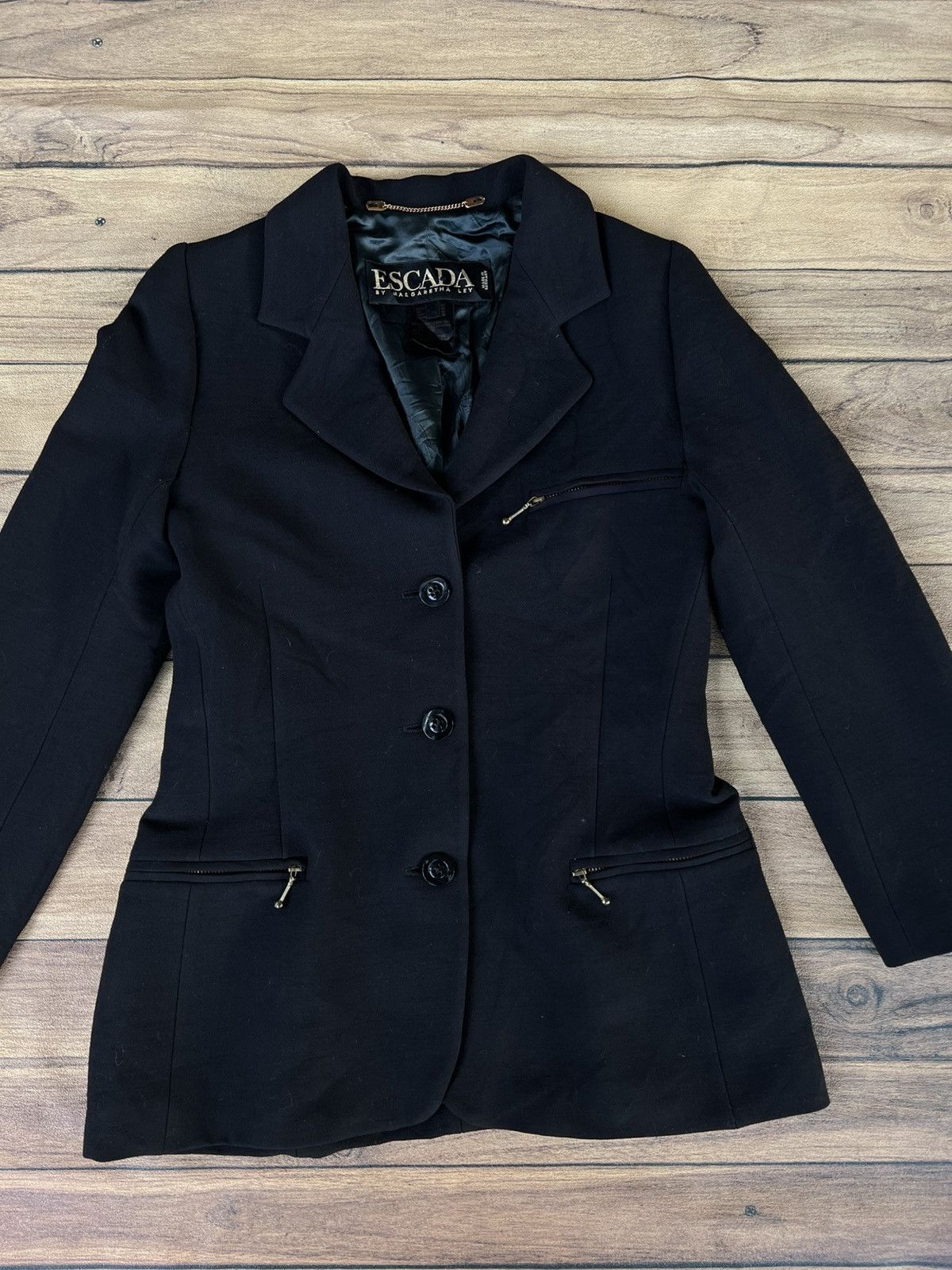 Escada Escada by margaretha ley blazer made in germany Size S / US 4 / IT 40 - 2 Thumbnail