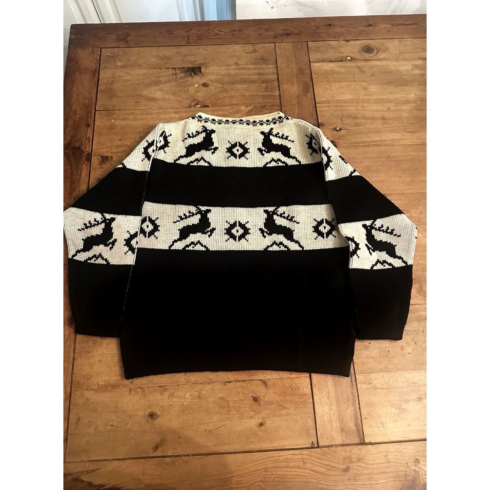 Vintage VINTAGE K-nit Swiss Made Wool Knit Sweater Black White Deer Women’s Size 42 Pullover Womens Size 42 Wool Knit Sweater Size M / US 6-8 / IT 42-44 - 2 Thumbnail