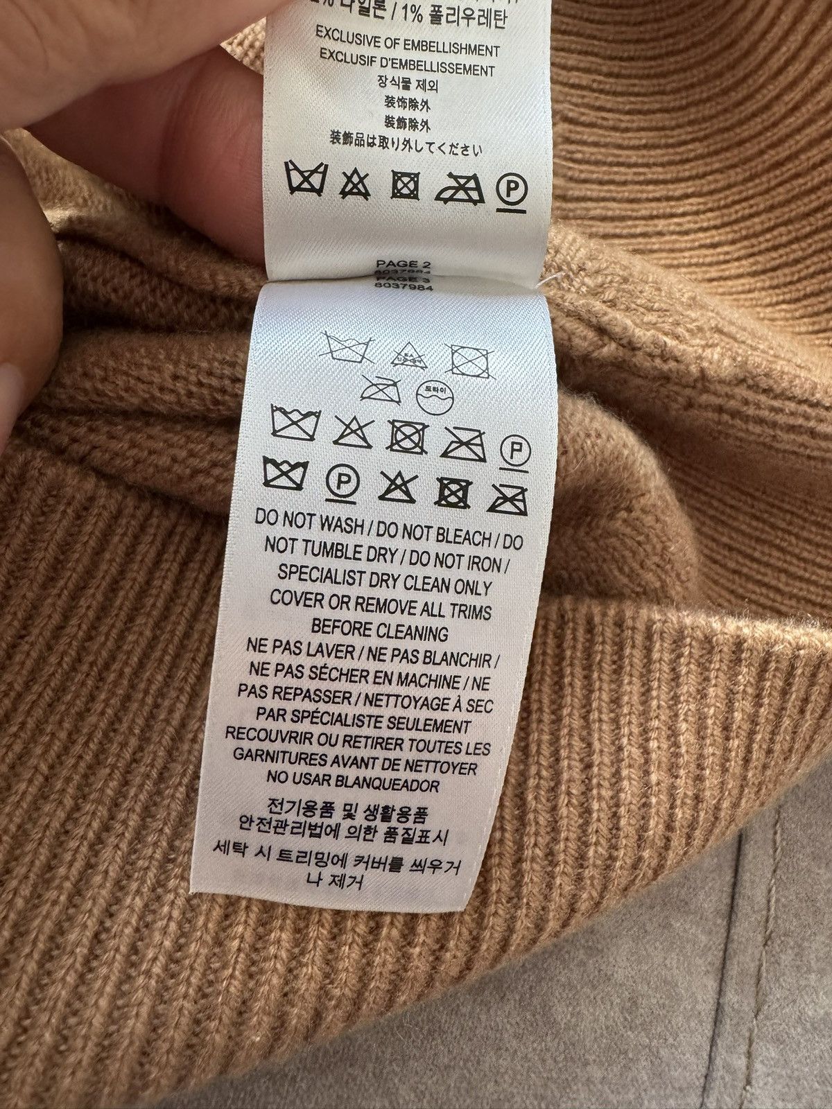 Burberry BURBERRY cashmere jumper SEE PHOTOS FOR REAL TAPE MEASUREMEN Size US S / EU 44-46 / 1 - 16 Thumbnail