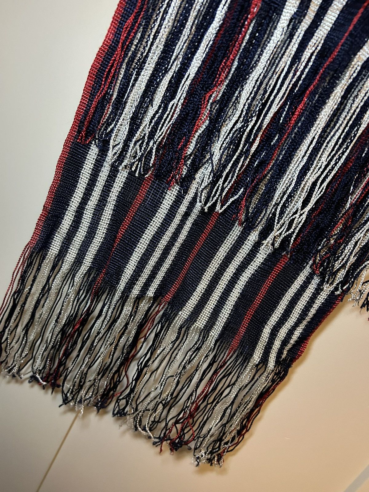 Burberry Vintage Burberry multi colour stripe poly knit scarf Size ONE SIZE - 7 Thumbnail