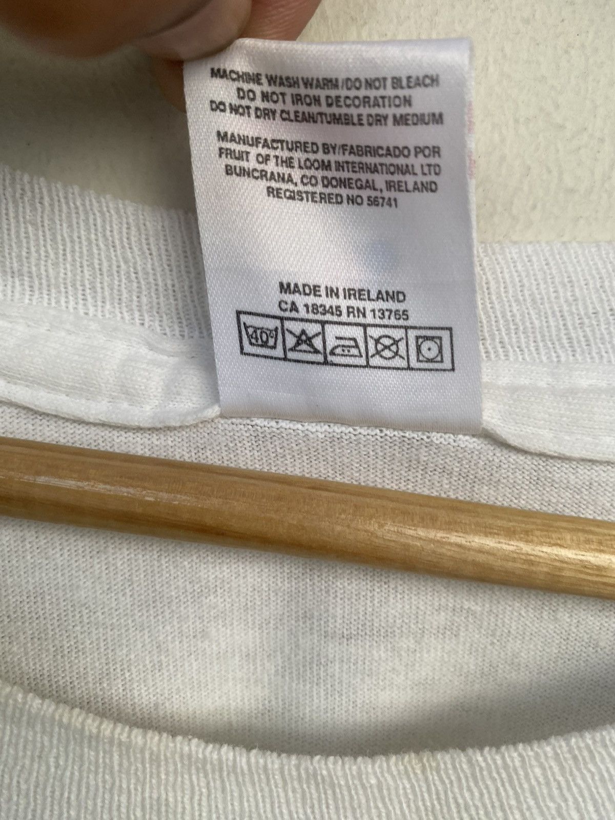 Vintage Vintage 90s Fruit of the loom tshirt Size US XL / EU 56 / 4 - 5 Thumbnail