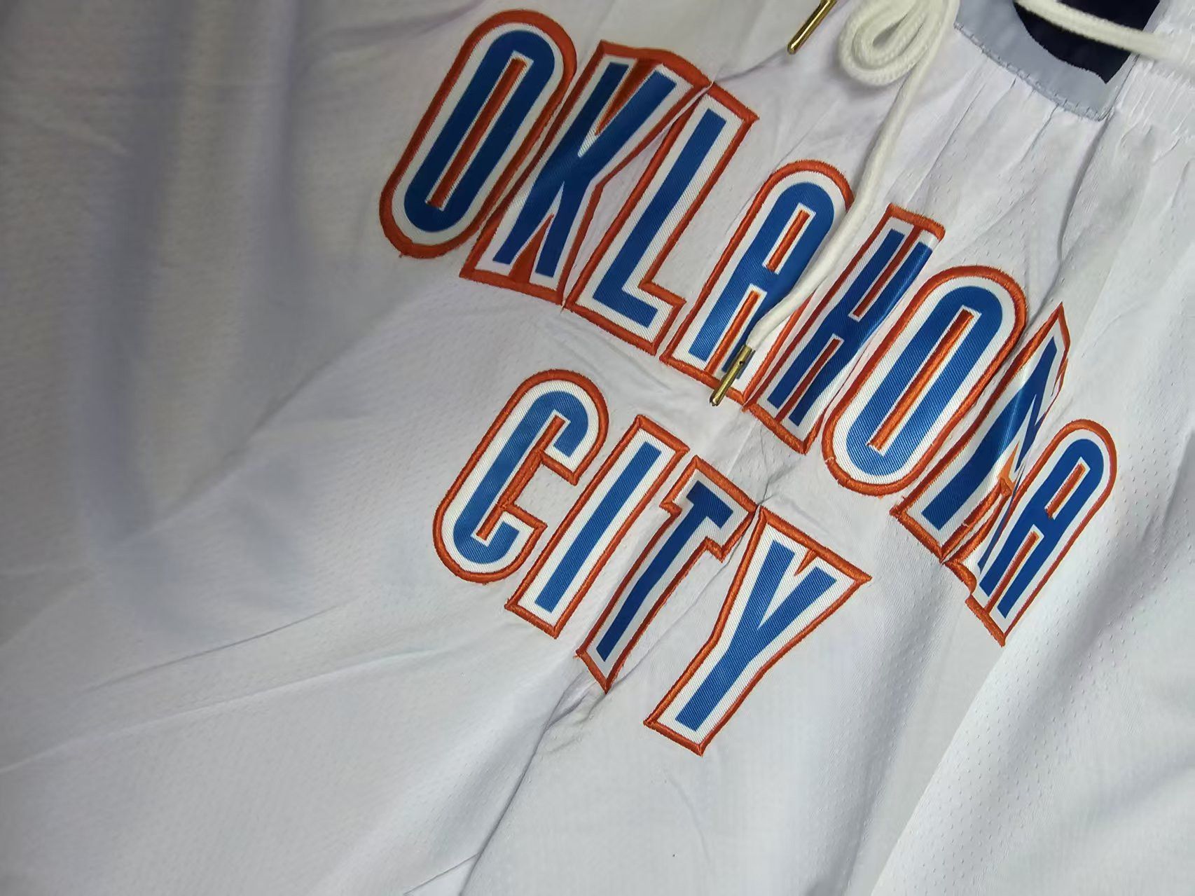 NBA Oklahoma City Thunder Short Pocket White M Size Size US 32 / EU 48 - 2 Thumbnail