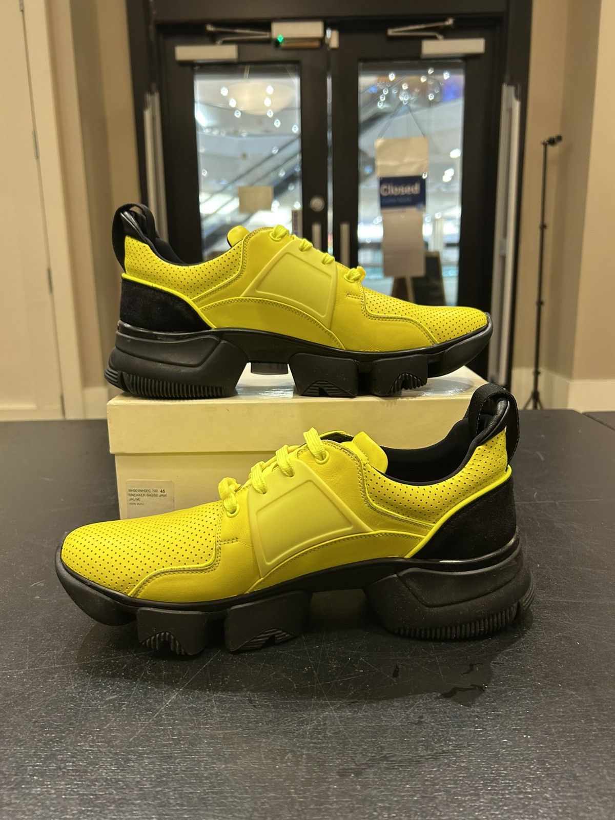 Givenchy Givenchy Jaw Low Top Sneakers - Yellow Size US 12 / EU 45 - 2 Thumbnail