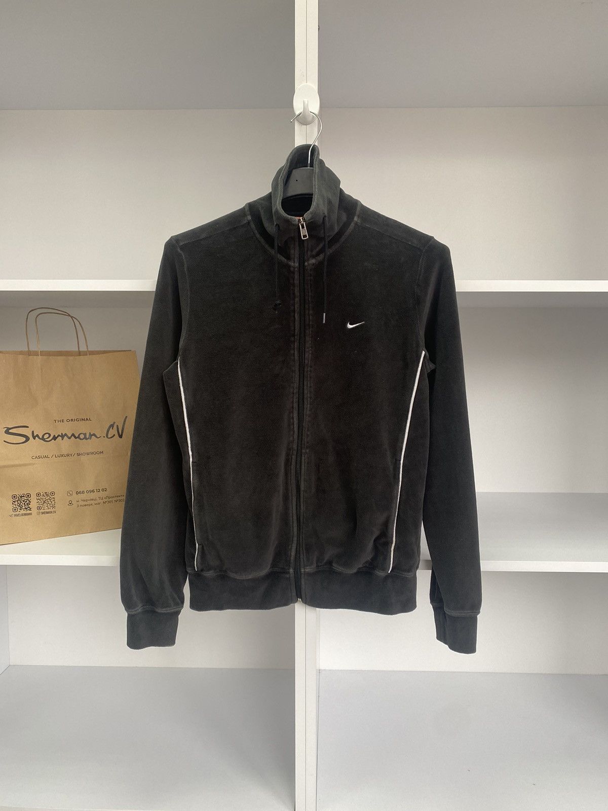 Nike × Vintage Vintage NIKE The Athletic BLACK Velour women’s track jacket Size M / US 6-8 / IT 42-44 - 1 Thumbnail