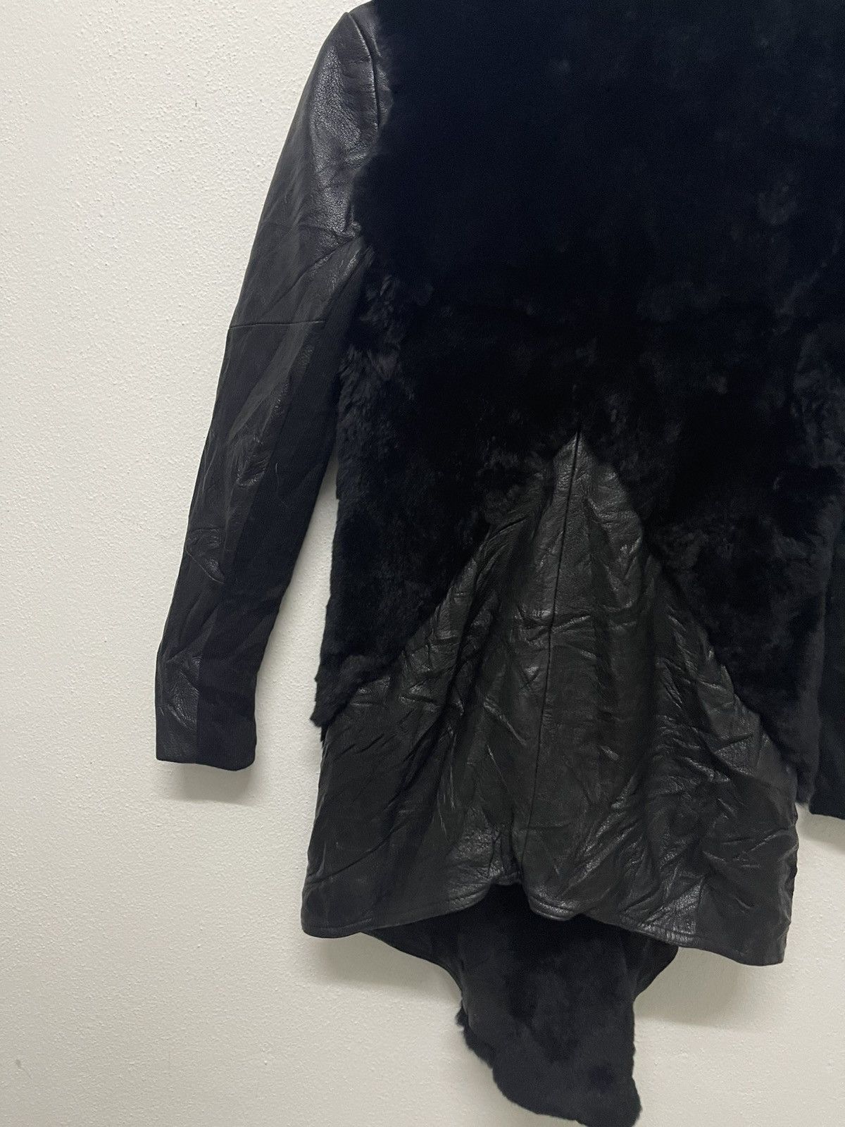 Helmut Lang HELMUT LANG GOAT LEATHER MIX FUR RABBIT JACKET ASYMMETRICAL Size S / US 4 / IT 40 - 13 Thumbnail