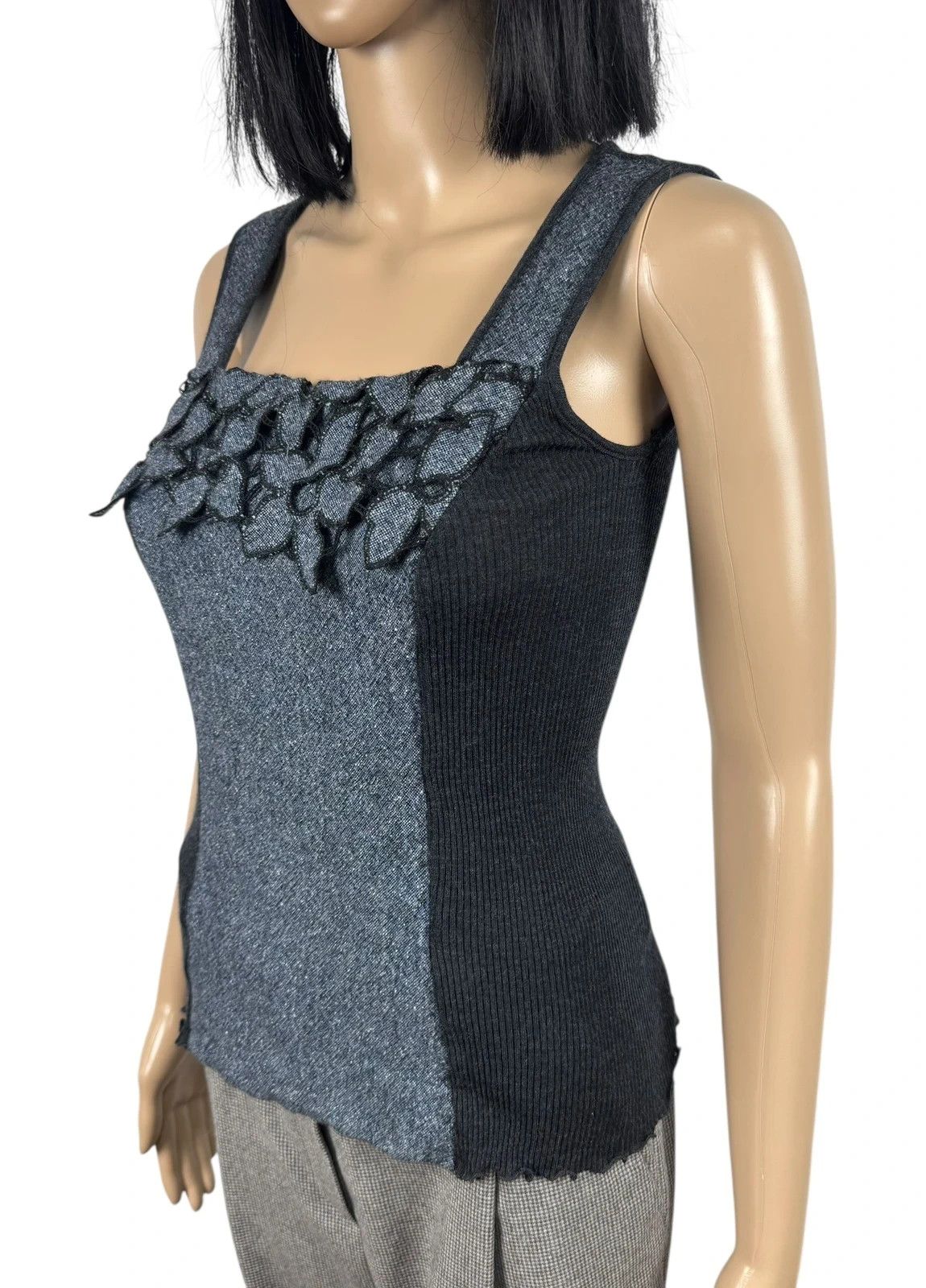 Other Oscalito Seta Wool Tank Top Decorated Flowers size 2 Size S / US 4 / IT 40 - 5 Thumbnail