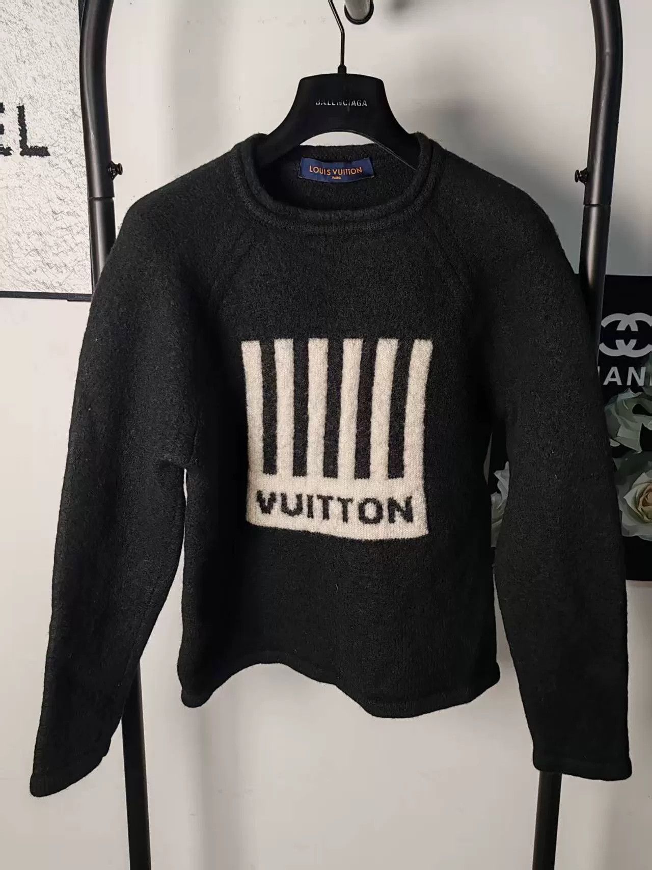LVC Louis Vuitton Sweater with Logo Size US M / EU 48-50 / 2 - 1 Thumbnail