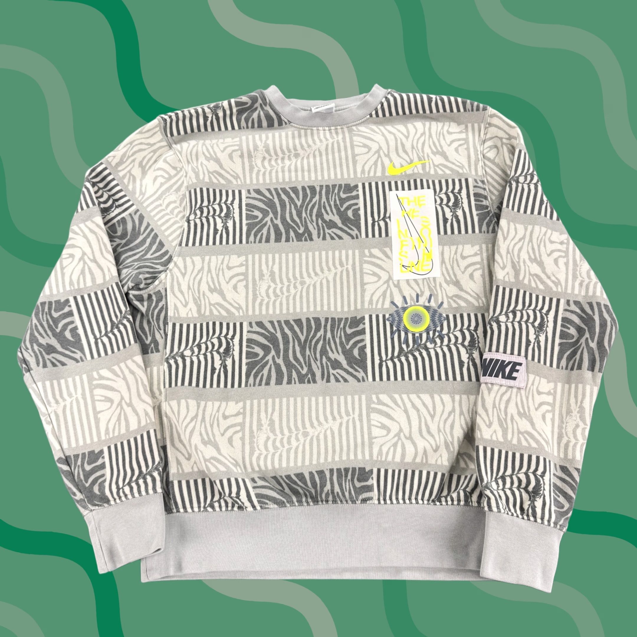 Nike Nike Sweater Mens Small Gray Beige Pattern Crewneck Infinite Line Sun Eye Swoosh Size US S / EU 44-46 / 1 - 1 Thumbnail