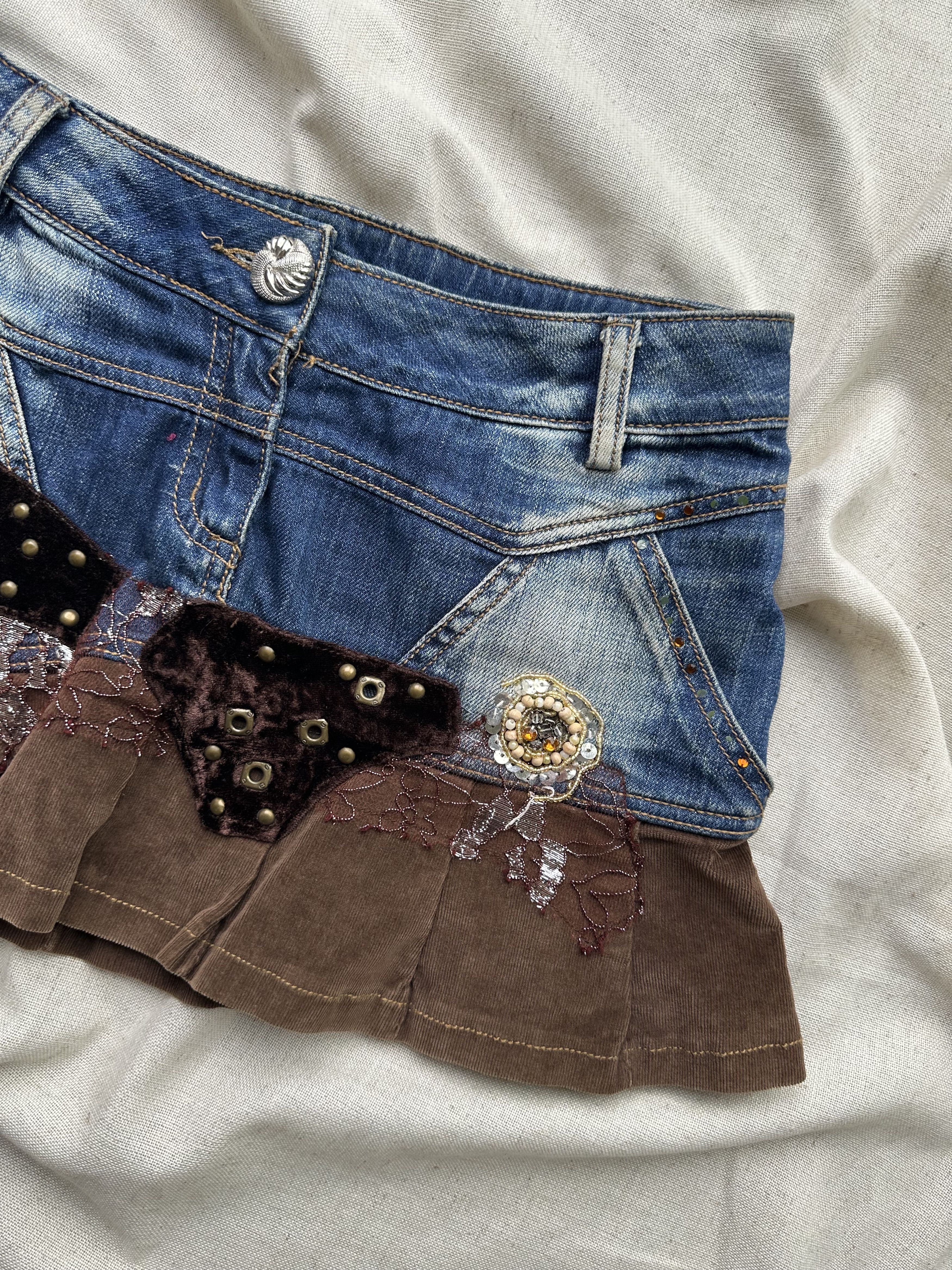 Japanese Brand Vintage Flared Mini Skirt Size 26" / US 2 / IT 38 - 4 Thumbnail
