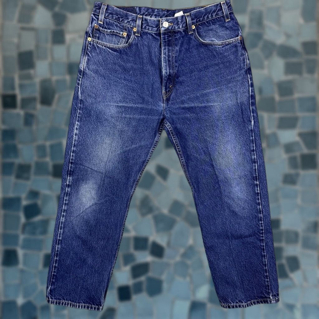 Levi's VINTAGE Levi's 505 Jeans Mens 34x28 Regular Straight Whisker Blue Denim Cotton 80s 90s Logo Size US 36 / EU 52 - 1 Thumbnail