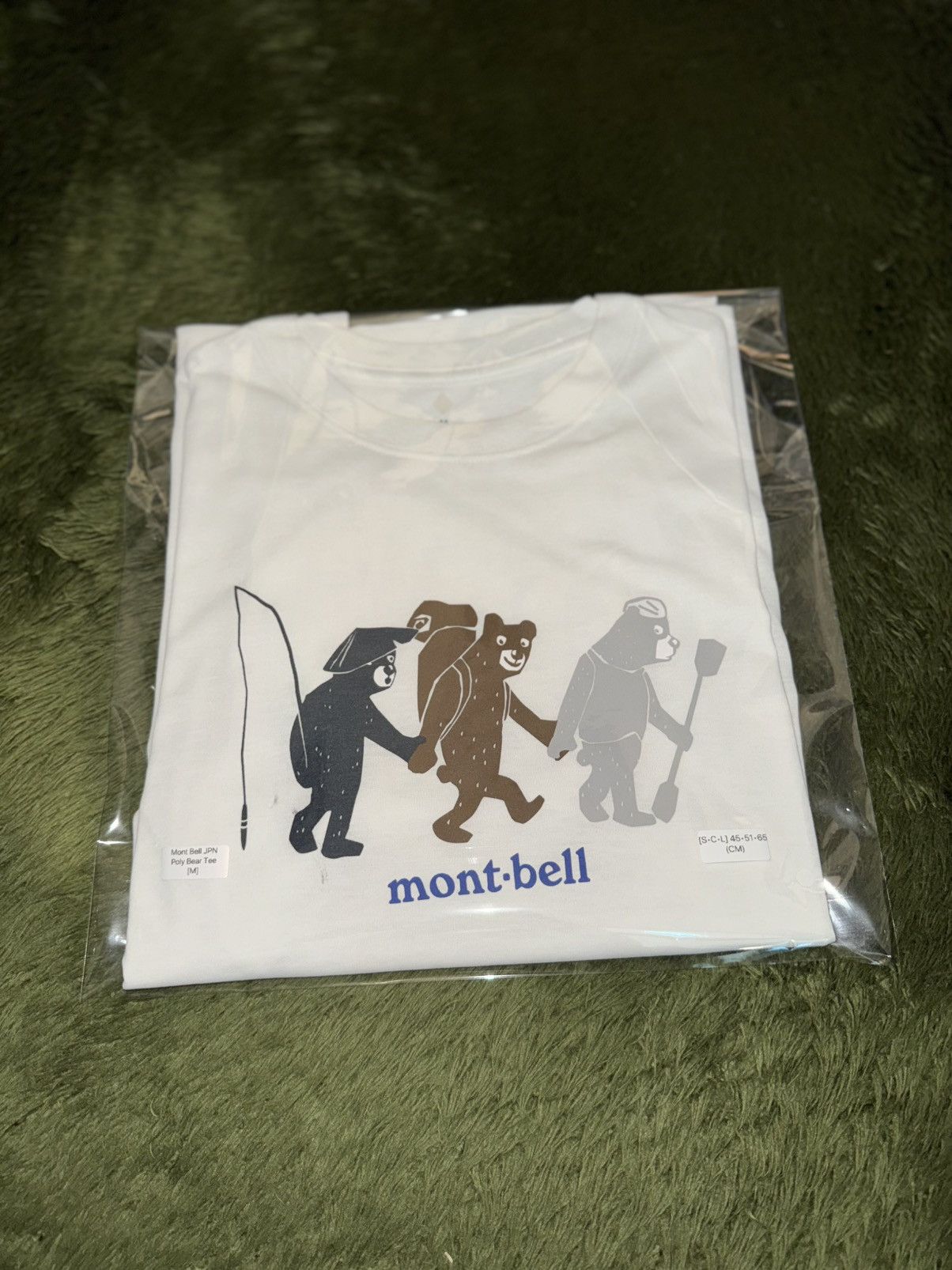 Montbell [M] 00s Montbell Japan Japanese Bear Graphic Sports T-Shirt Size US M / EU 48-50 / 2 - 10 Thumbnail