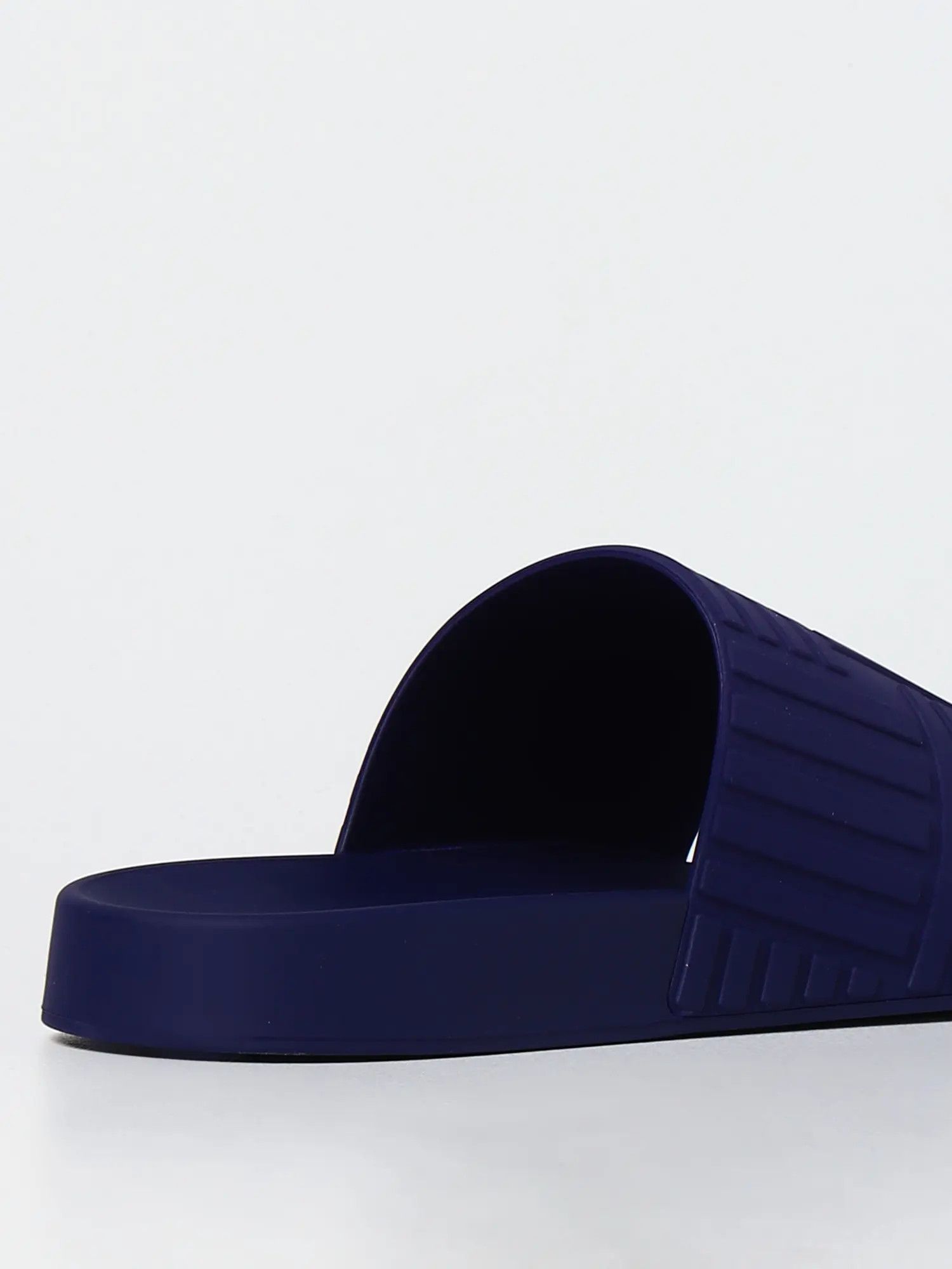Bottega Veneta o1loc1c0824 690105 Slider in Dark Blue Size US 11 / EU 44 - 3 Thumbnail