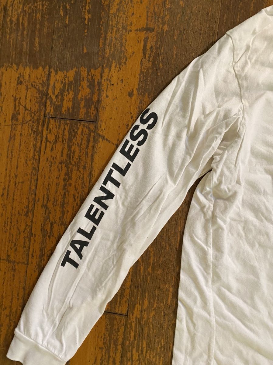 Talentless talentless white tee Size US M / EU 48-50 / 2 - 3 Thumbnail