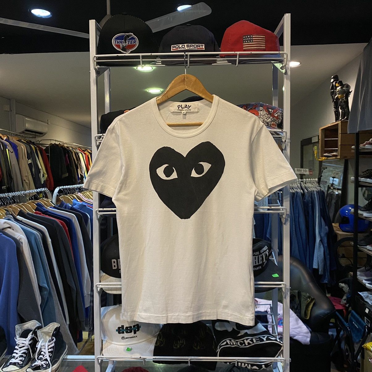 Comme Des Garcons Play White Black Heart Logo tee