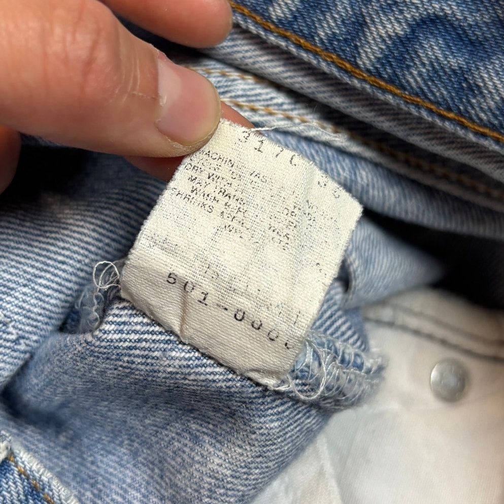 Levi's × Vintage Vintage 80s Levi's 501 Straight Leg Patch Jeans 32x32(30x29) Size US 30 / EU 46 - 6 Thumbnail