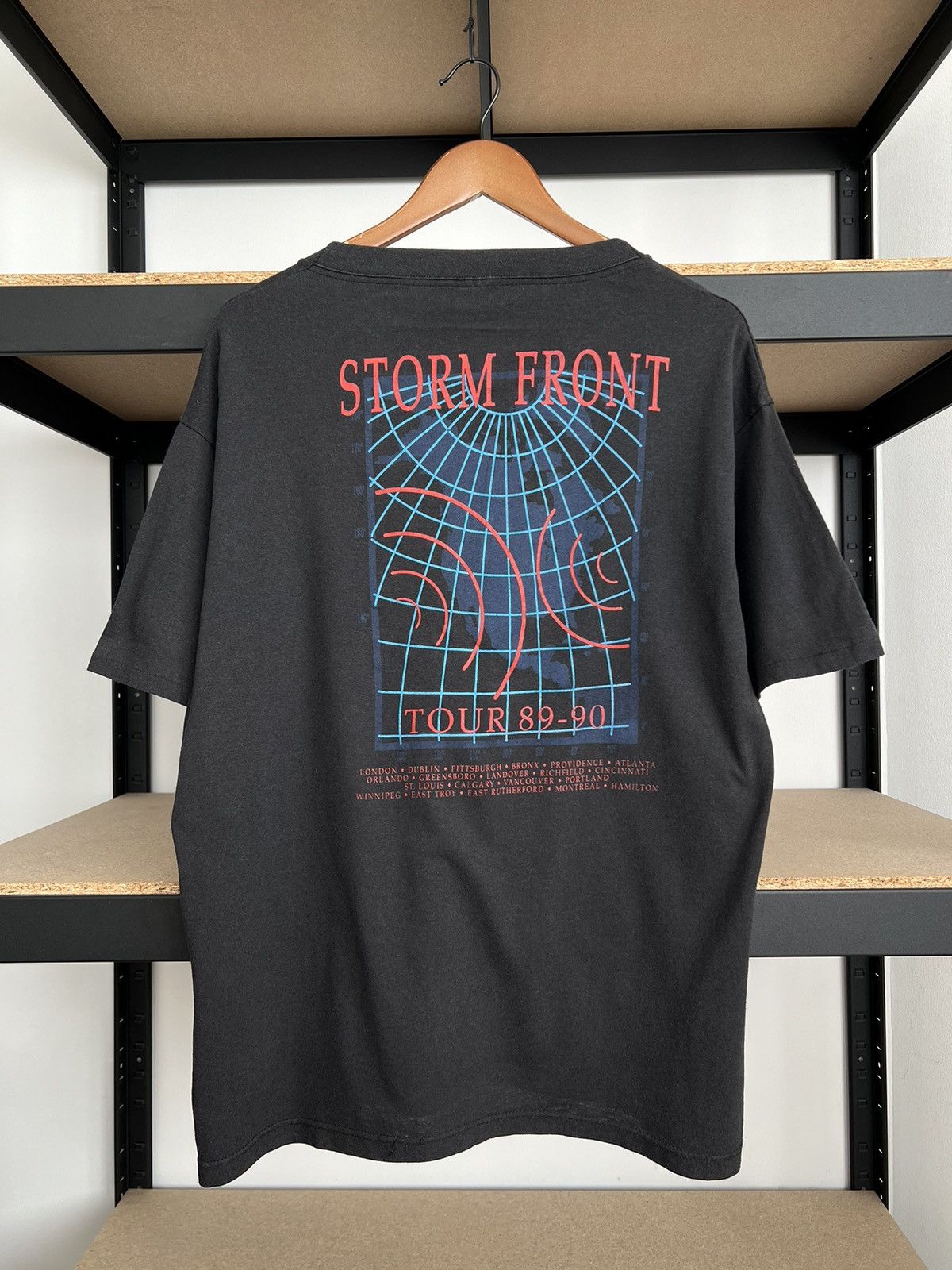 Band Tees Vintage 1989 Billy Joel Storm Front Tour 89-90 Black T-shirt Size US L / EU 52-54 / 3 - 2 Thumbnail