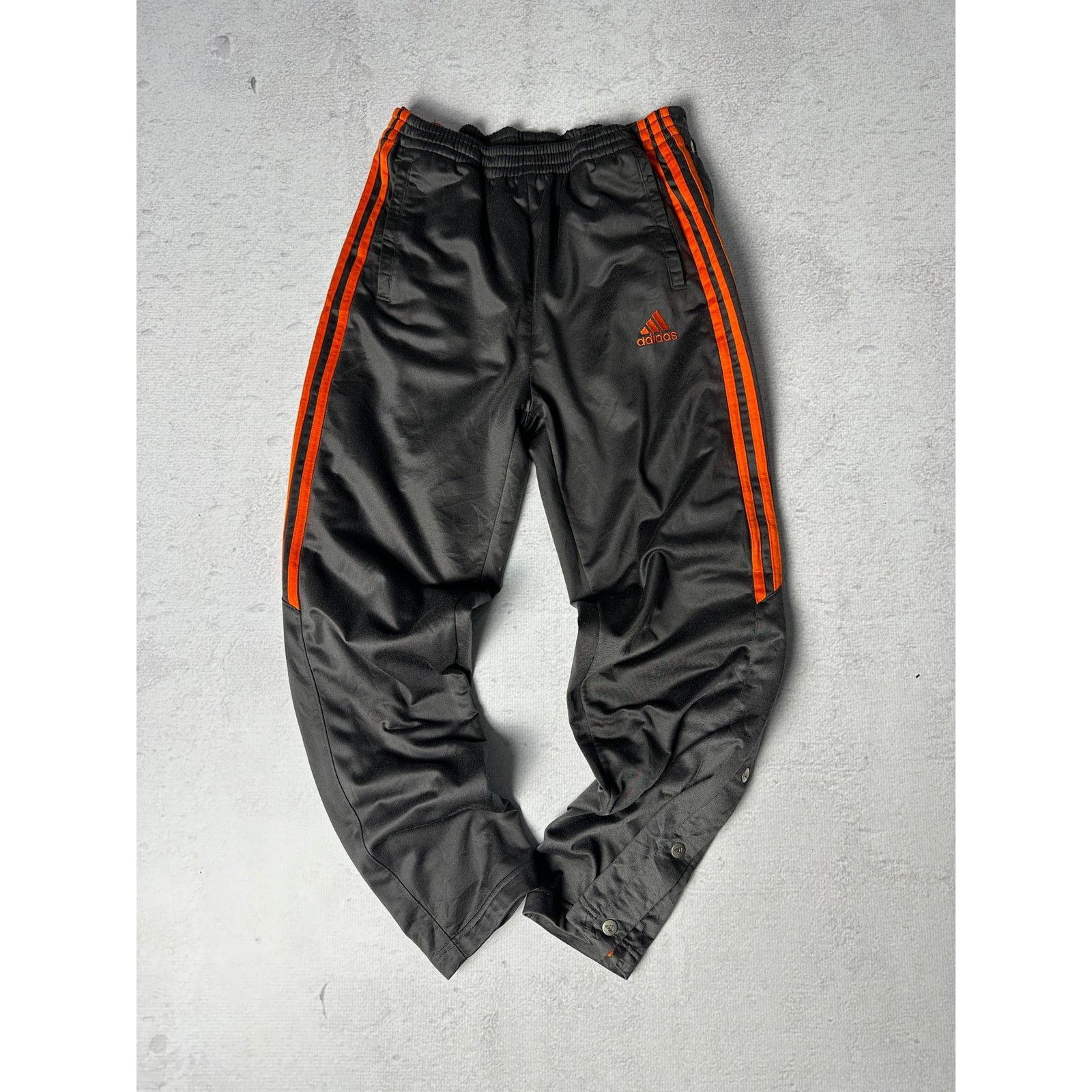 Adidas Vintage Adidas Tearaway Pre-owned Track Pants - Men's Small Size US 30 / EU 46 - 1 Thumbnail