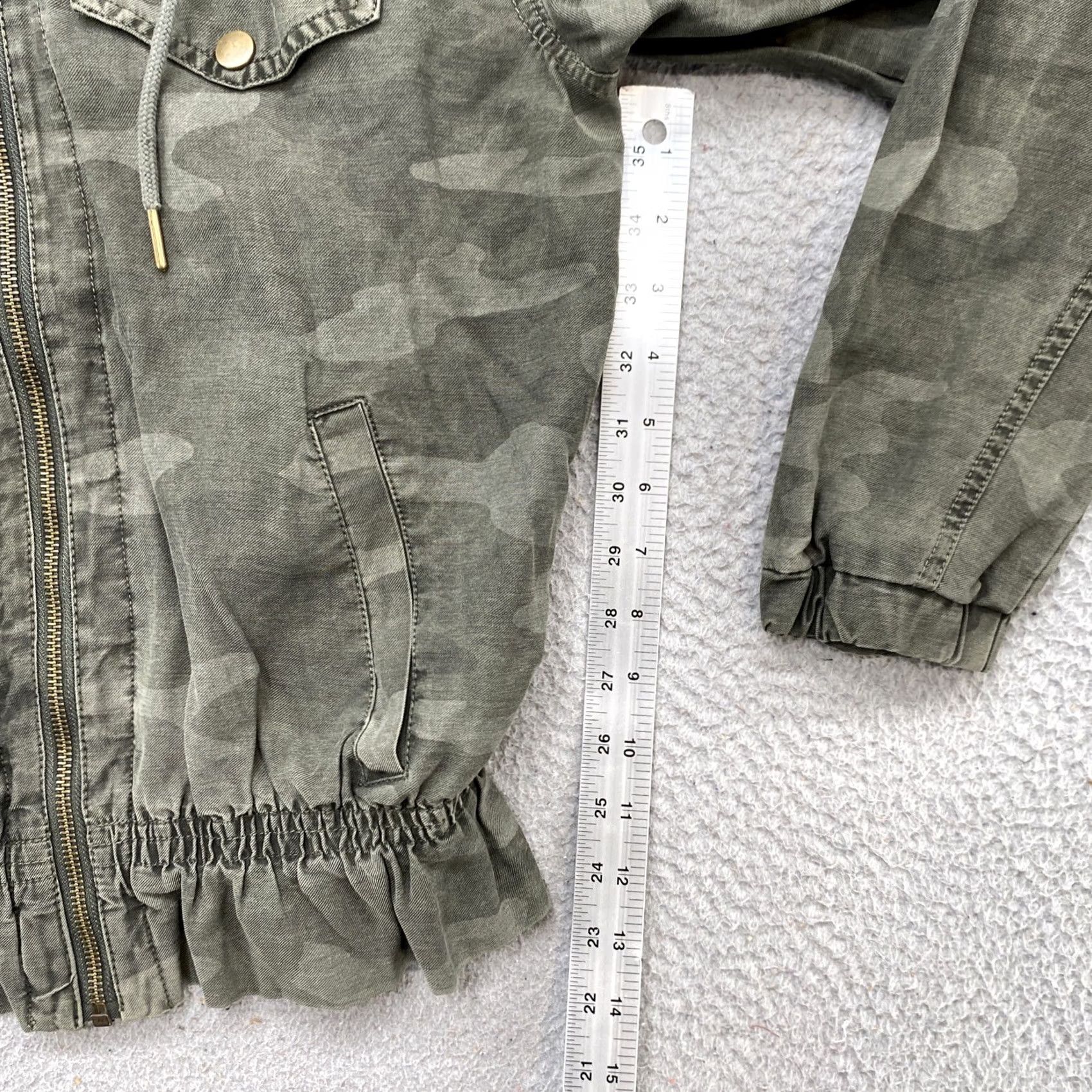 Vintage Maurices Women’s Rayon Full Zip Camo Hooded Jacket Size M Green Outdoor Military Jacket Size M / US 6-8 / IT 42-44 - 6 Thumbnail