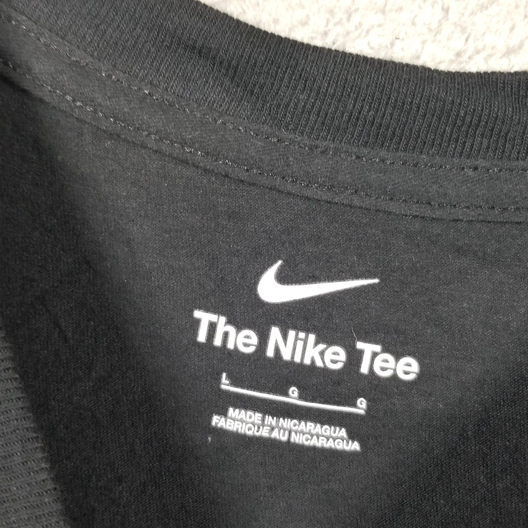 Nike Nike Run Crew Graphic T-Shirt Mens Large Black Short Sleeve Casual Athletic Size US L / EU 52-54 / 3 - 4 Thumbnail