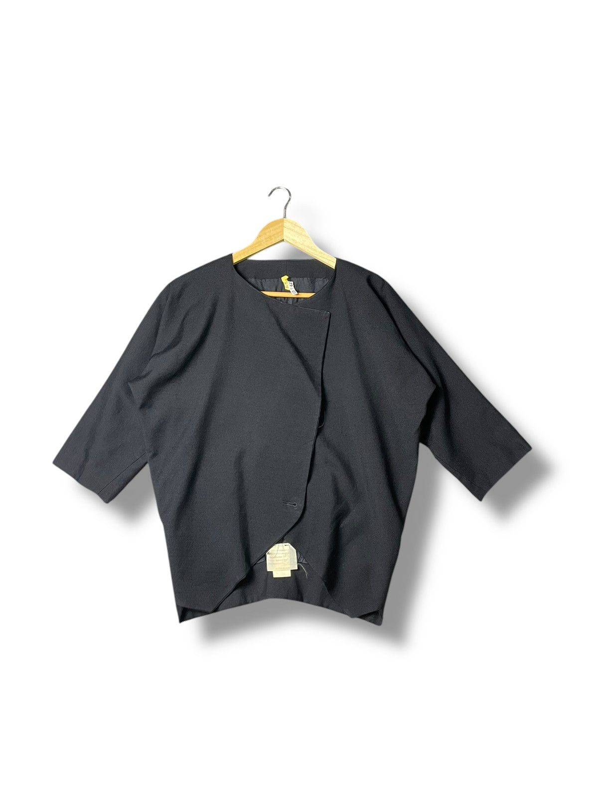 Comme des Garcons Comme Des Garcons Asymmetric Croptop (47) Size US M / EU 48-50 / 2 - 1 Thumbnail