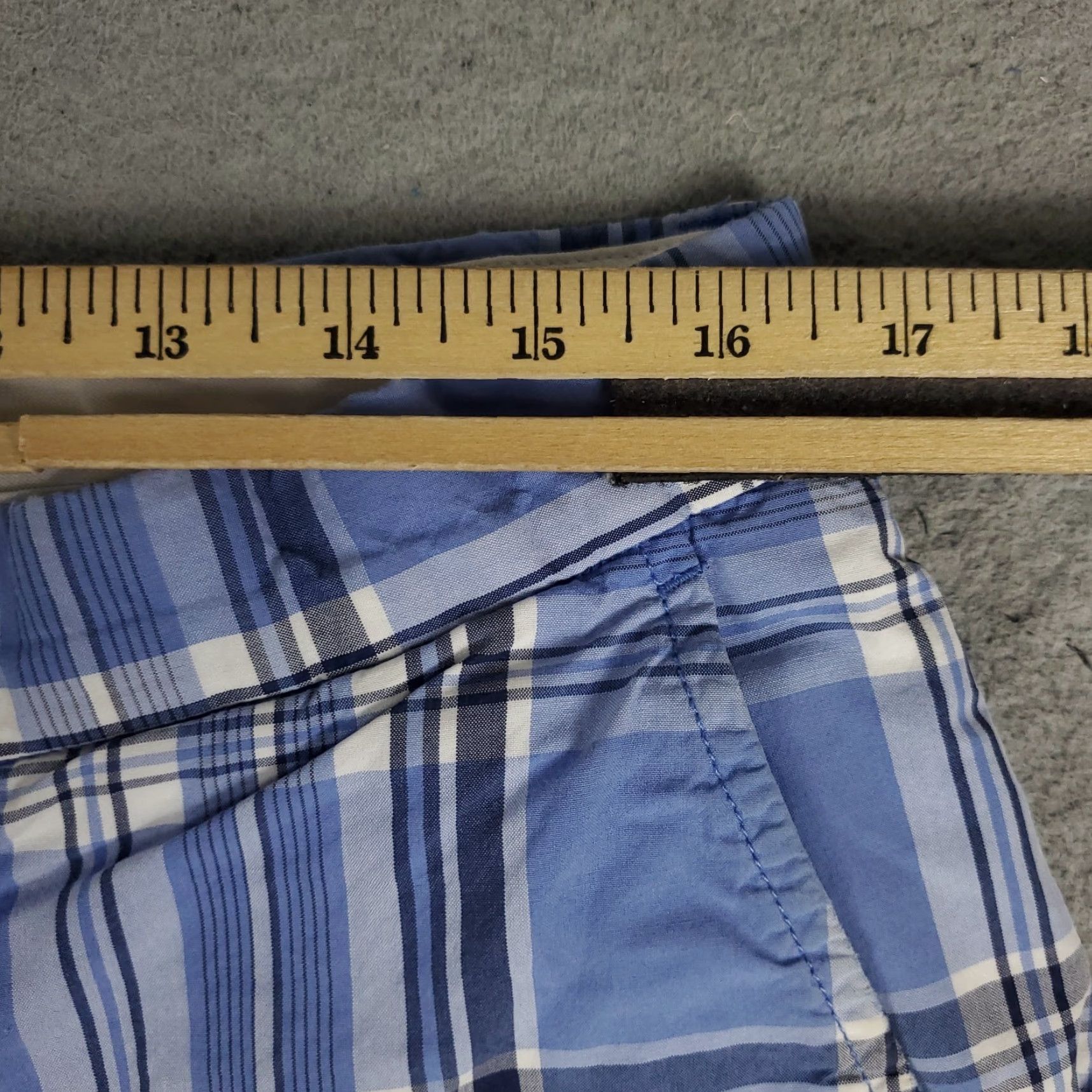 Ralph Lauren Ralph Lauren Shorts Mens Size 34 Blue White Plaid Casual Flat Front Chino Pants Shirt? Size US 34 / EU 50 - 5 Thumbnail