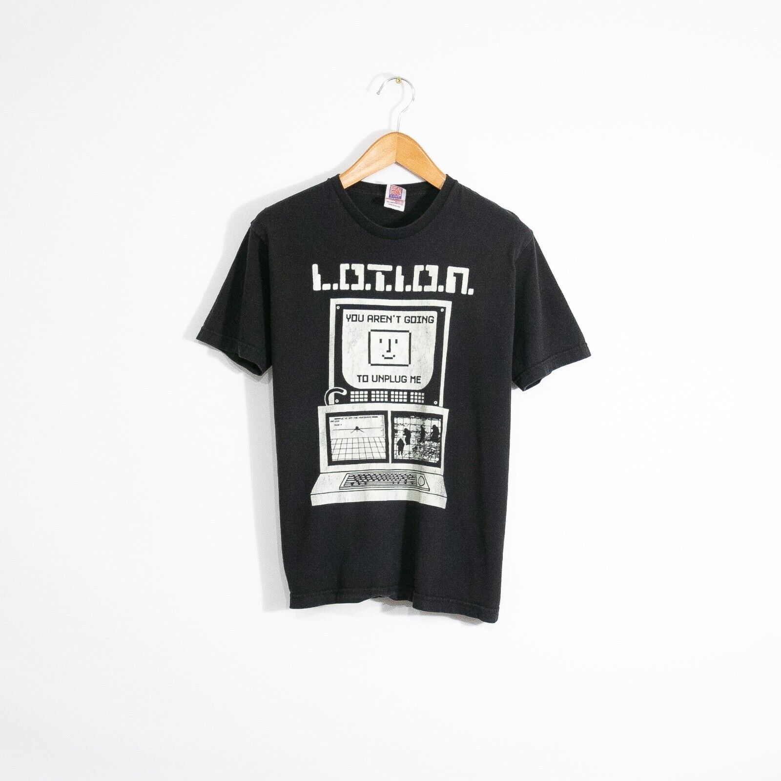 Vintage Lotion Multinational Corporation Band Tee Medium Distressed Size US M / EU 48-50 / 2 - 1 Thumbnail