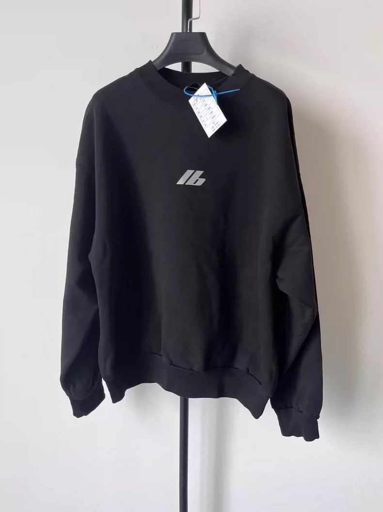 Balenciaga Balenciaga Letter reflective logo crewneck sweatshirt Size M / US 6-8 / IT 42-44 - 1 Thumbnail