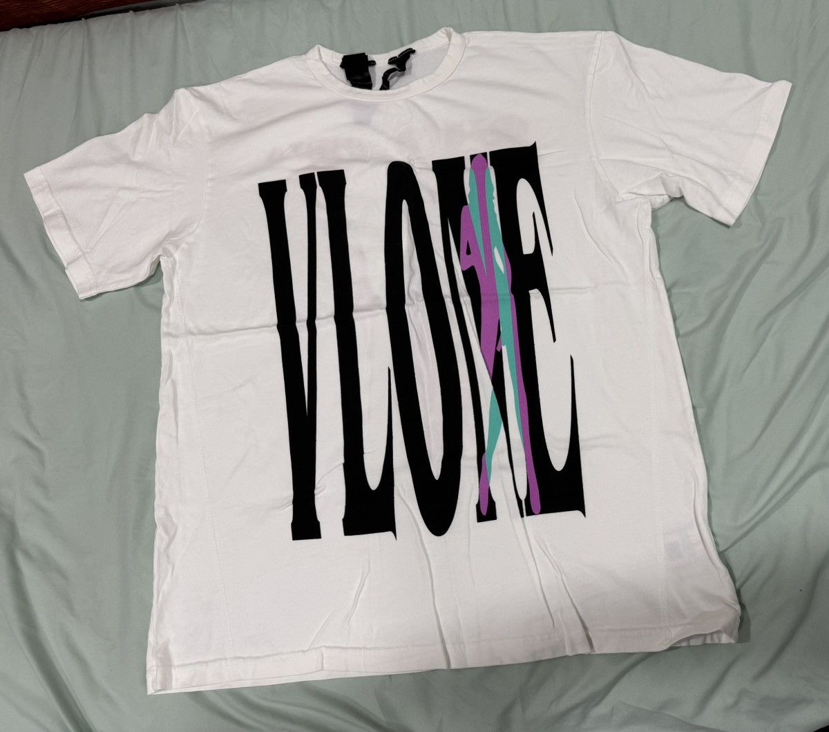 Vlone VLONE Vice City Miami shirt Size US L / EU 52-54 / 3 - 1 Thumbnail