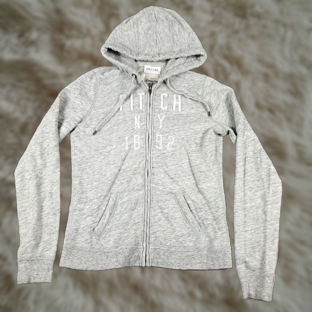 Abercrombie & Fitch Abercrombie & Fitch Full Zip Hoodie Sweater Womens Medium Gray Cotton Blend Size M / US 6-8 / IT 42-44 - 1 Thumbnail