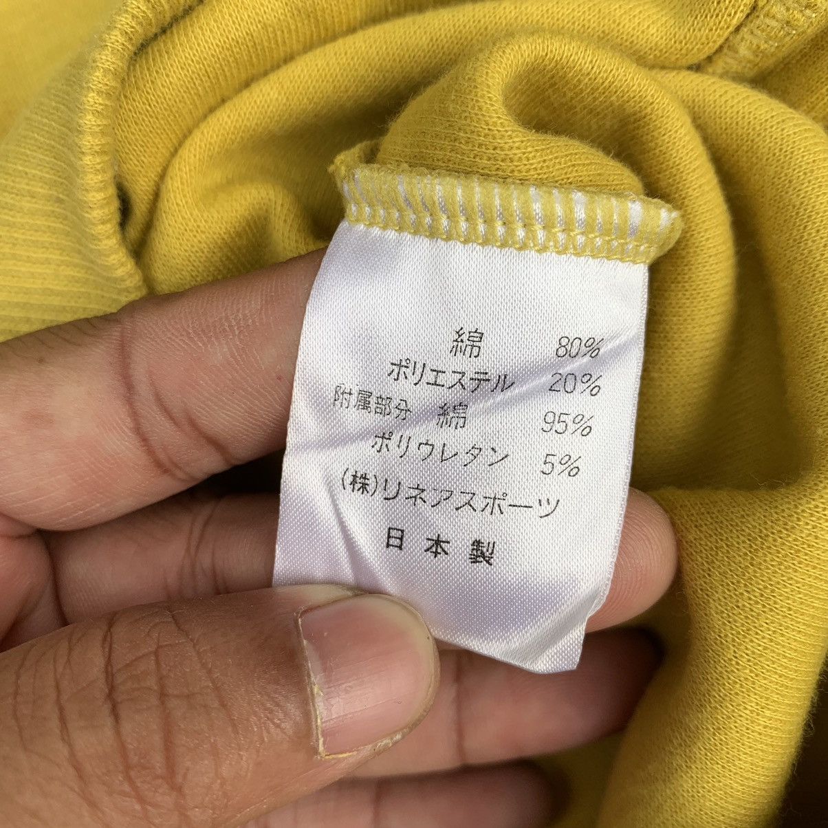 Valentino Valentino Garavani Crewneck Embroidered Logo Size US M / EU 48-50 / 2 - 10 Thumbnail